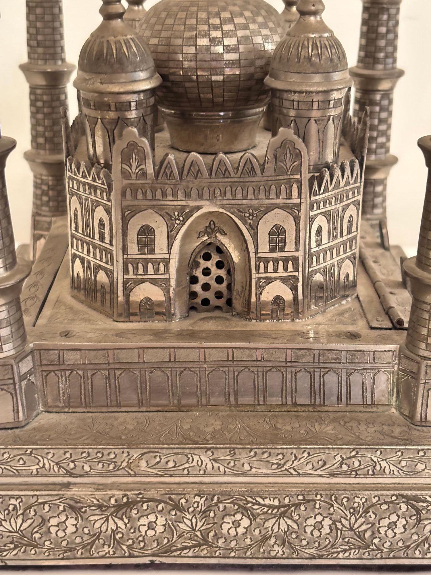 Fred Zimbalist Taj Mahal Music Box Swiss Thorens Movement Circa 1930 Number 29 For Sale 8