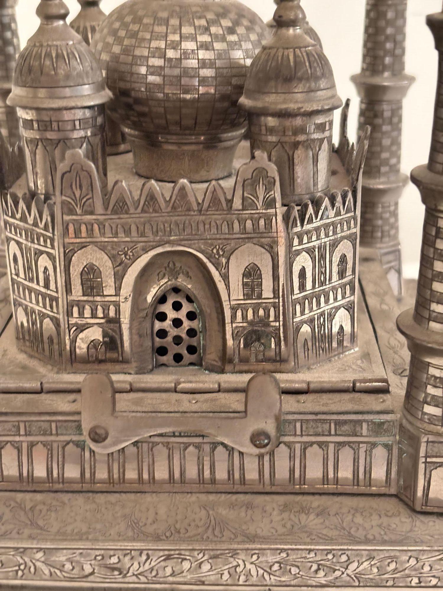 Fred Zimbalist Taj Mahal Music Box Swiss Thorens Movement Circa 1930 Number 29 For Sale 12