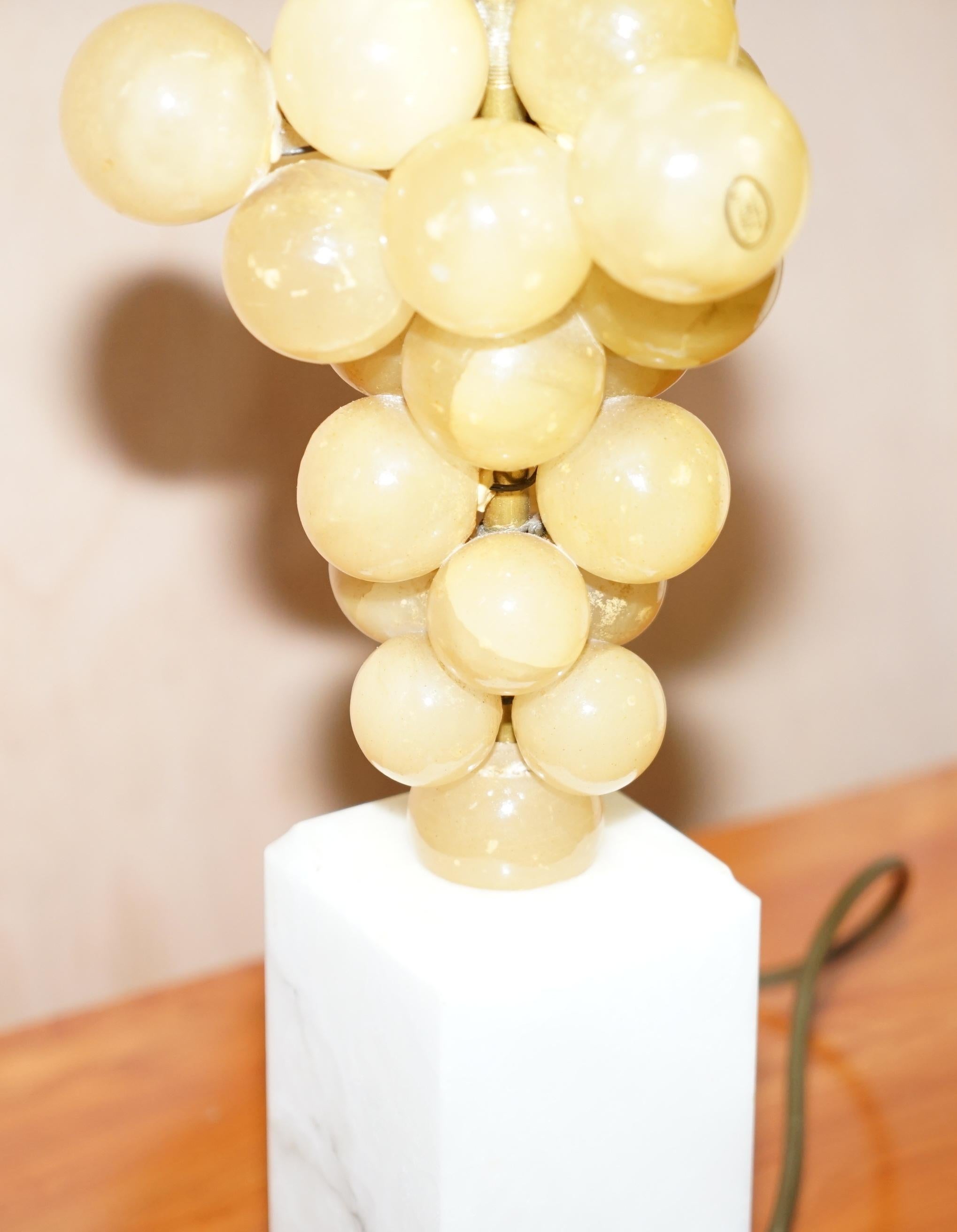 Freddy Rensonnet Fully Stamped Carrara Marble Base Lamp with Alabaster Grapes For Sale 3