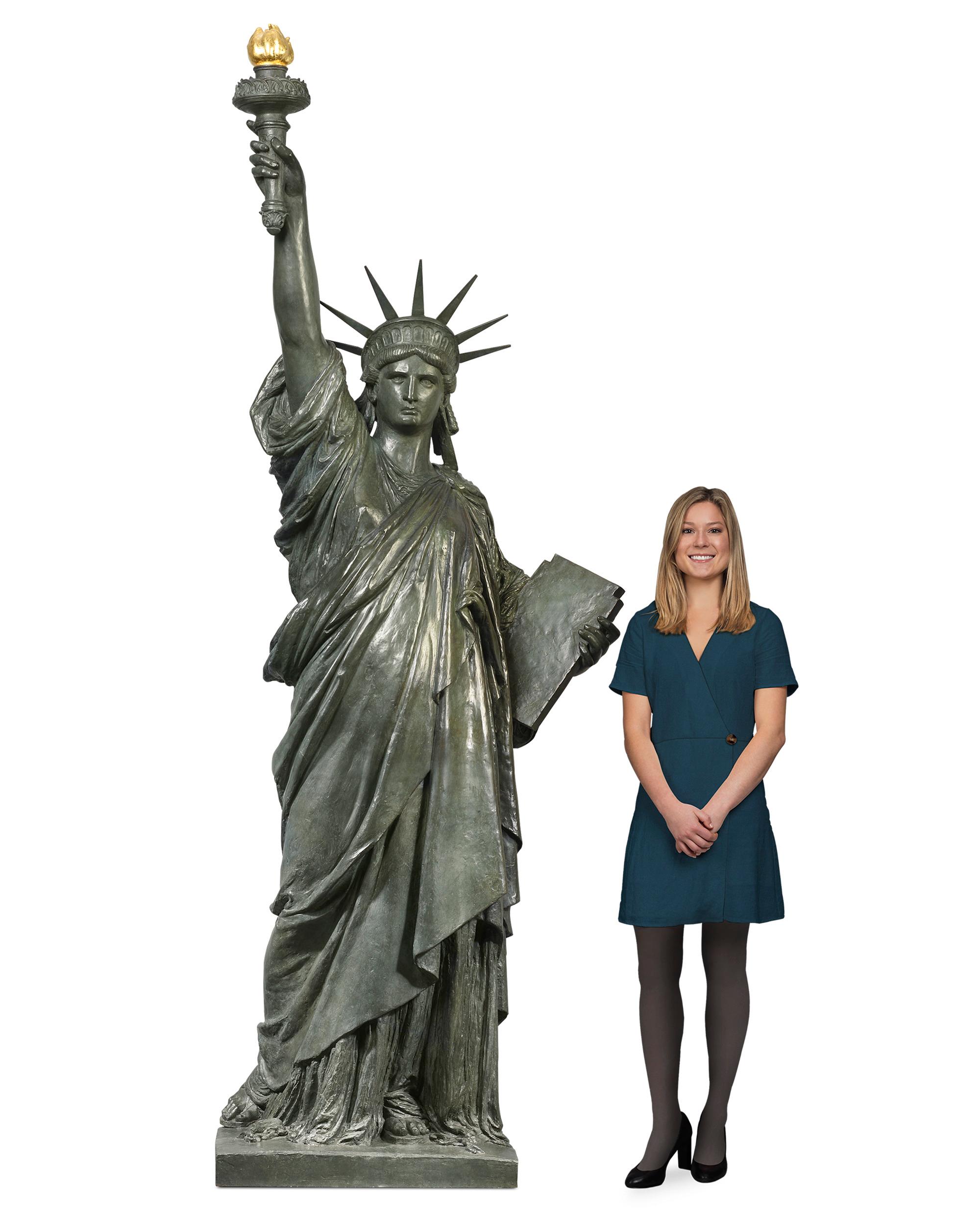 La libertà che illumina il mondo, di Bartholdi, Nine Feet Tall 6