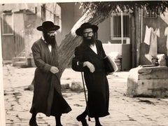 Dans le quartier hongrois de Mea Shearim, Jérusalem – Tirage vintage à la gélatine argentique
