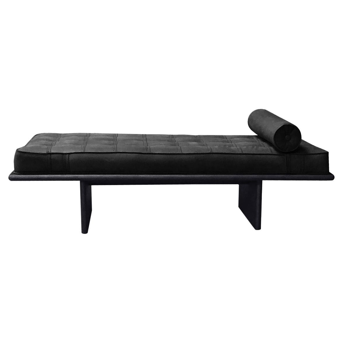 Frederic Daybed by Collector