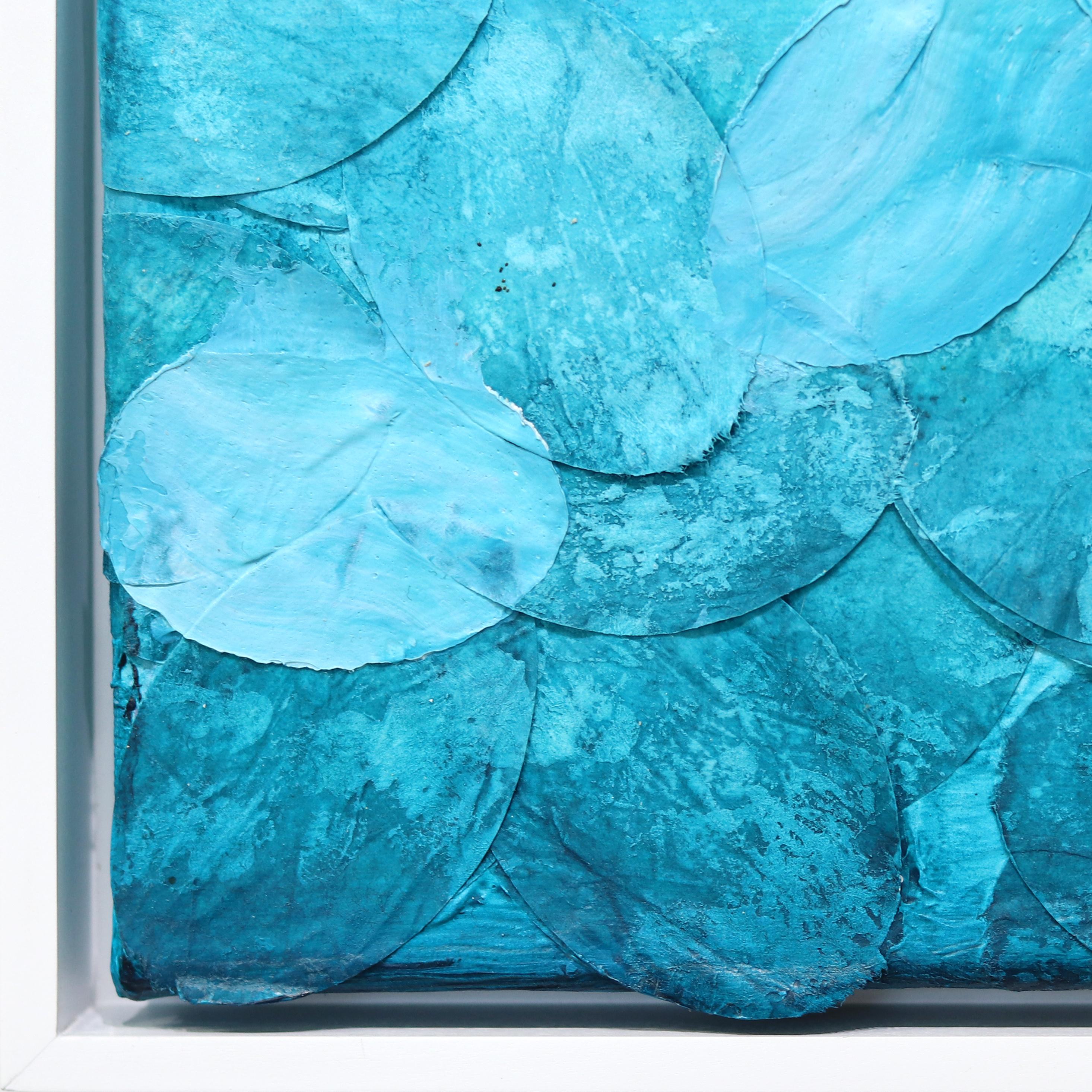 Caribbean Sea - Original Textured Blue Tone Abstract Landscape Artwork Framed in vendita 3
