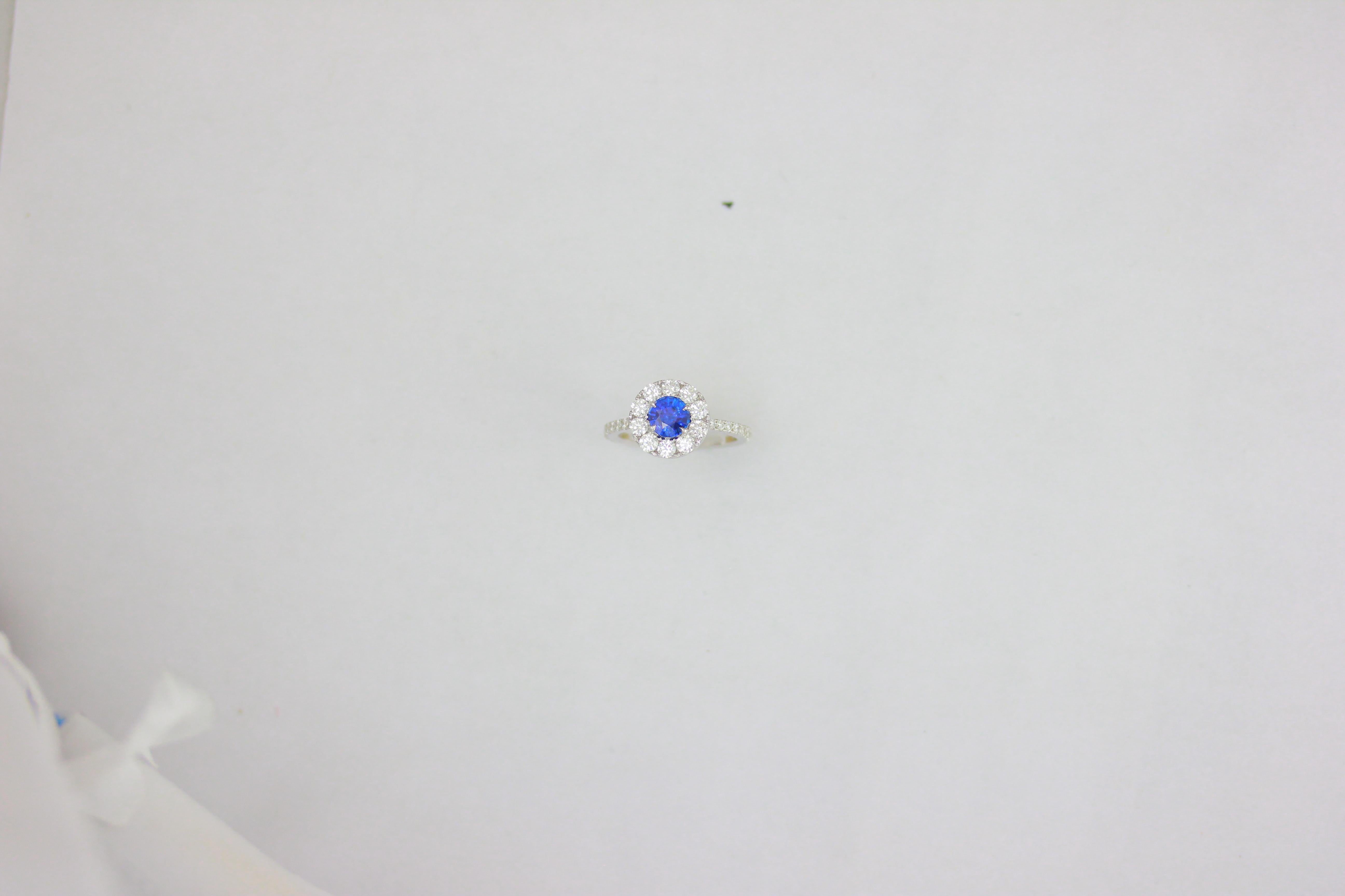 Contemporary Frederic Sage 0.91 Carat Round Sapphire Diamond Engagement Bridal Cocktail Ring For Sale