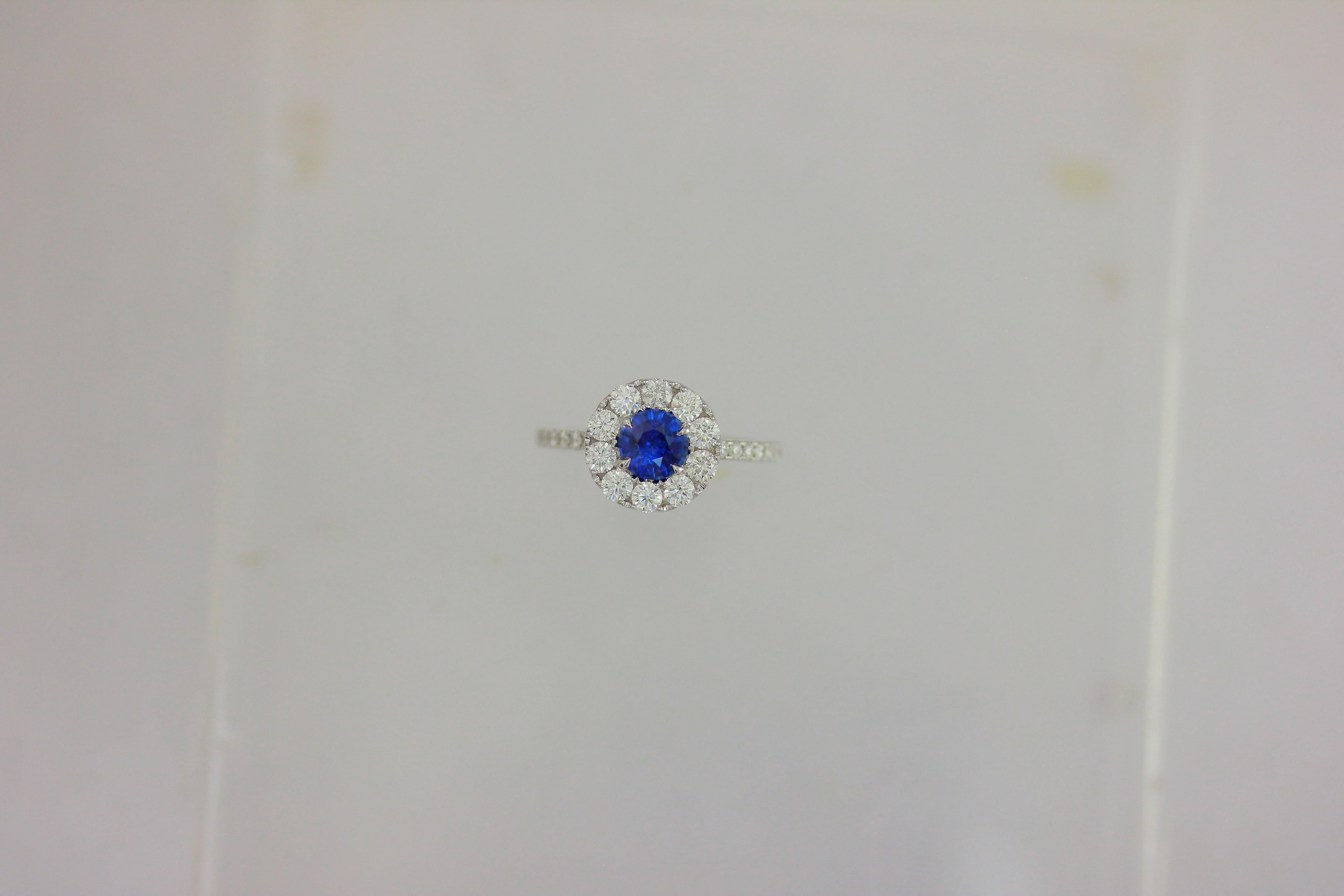 Round Cut Frederic Sage 0.91 Carat Round Sapphire Diamond Engagement Bridal Cocktail Ring For Sale