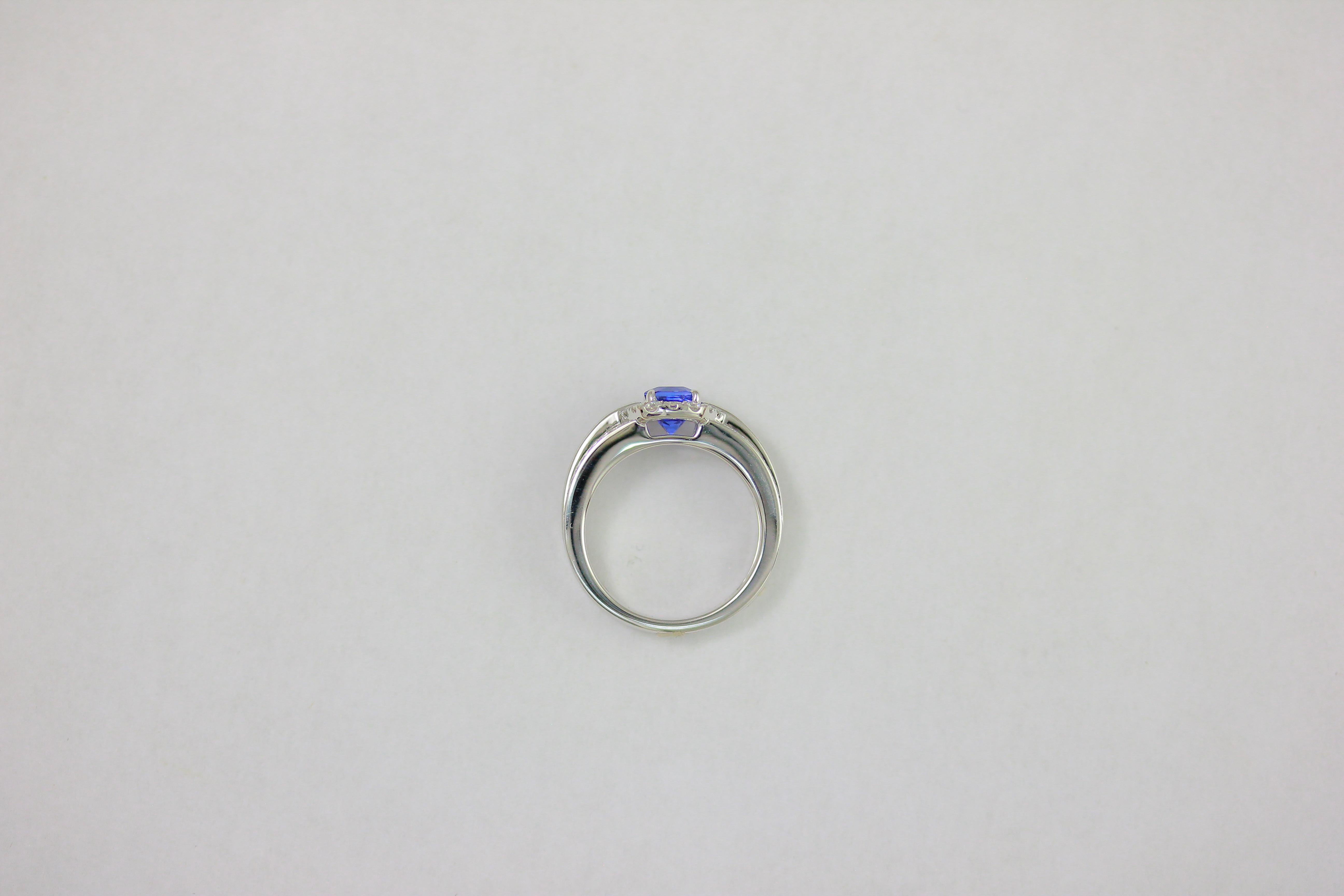 Contemporary Frederic Sage 1.35 Carat Tanzanite Diamond Bridal Engagement Cocktail Ring For Sale