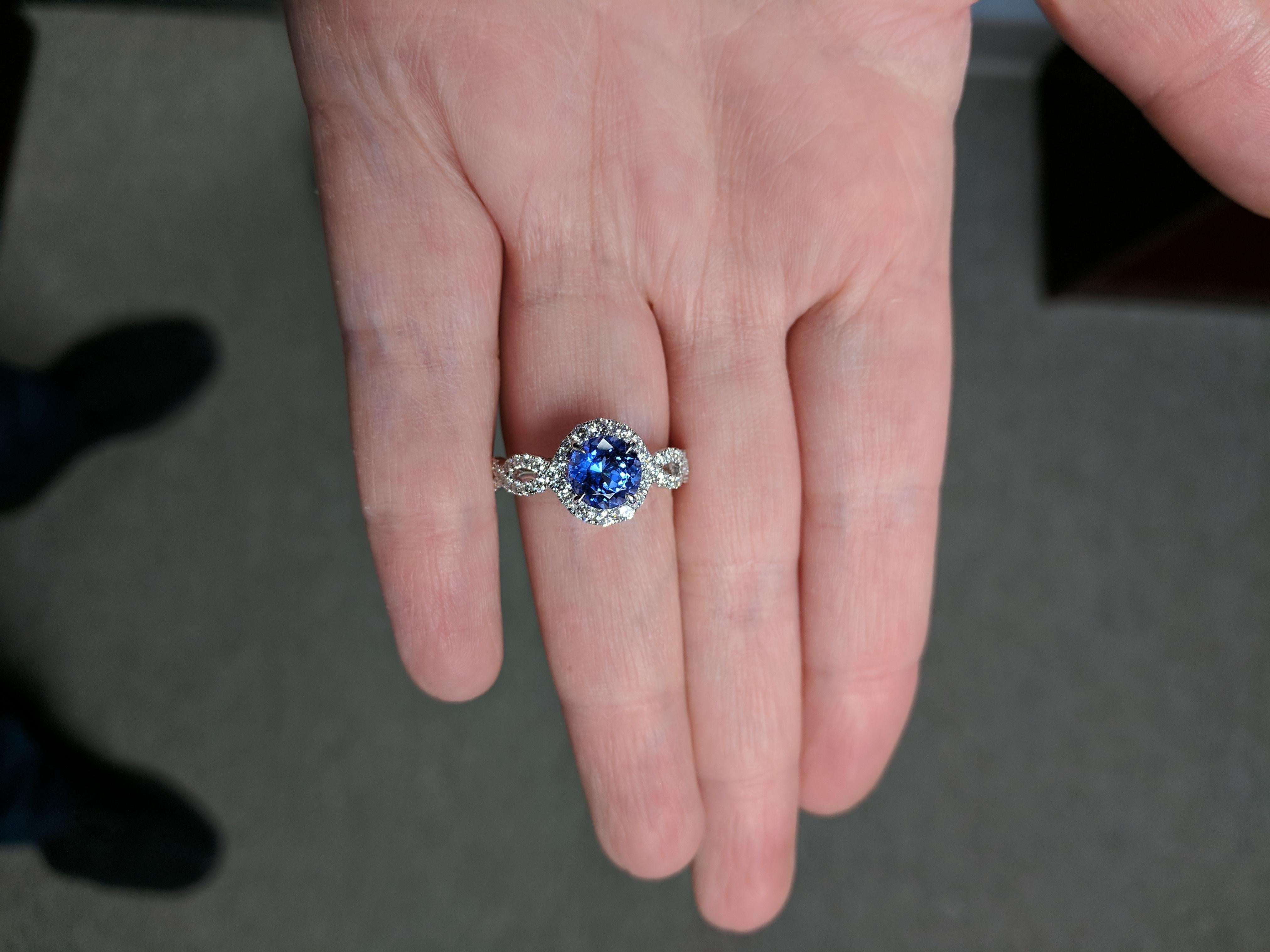 Frederic Sage 1.64 Carat Tanzanite White Diamond Engagement Bridal Cocktail Ring In New Condition For Sale In New York, NY