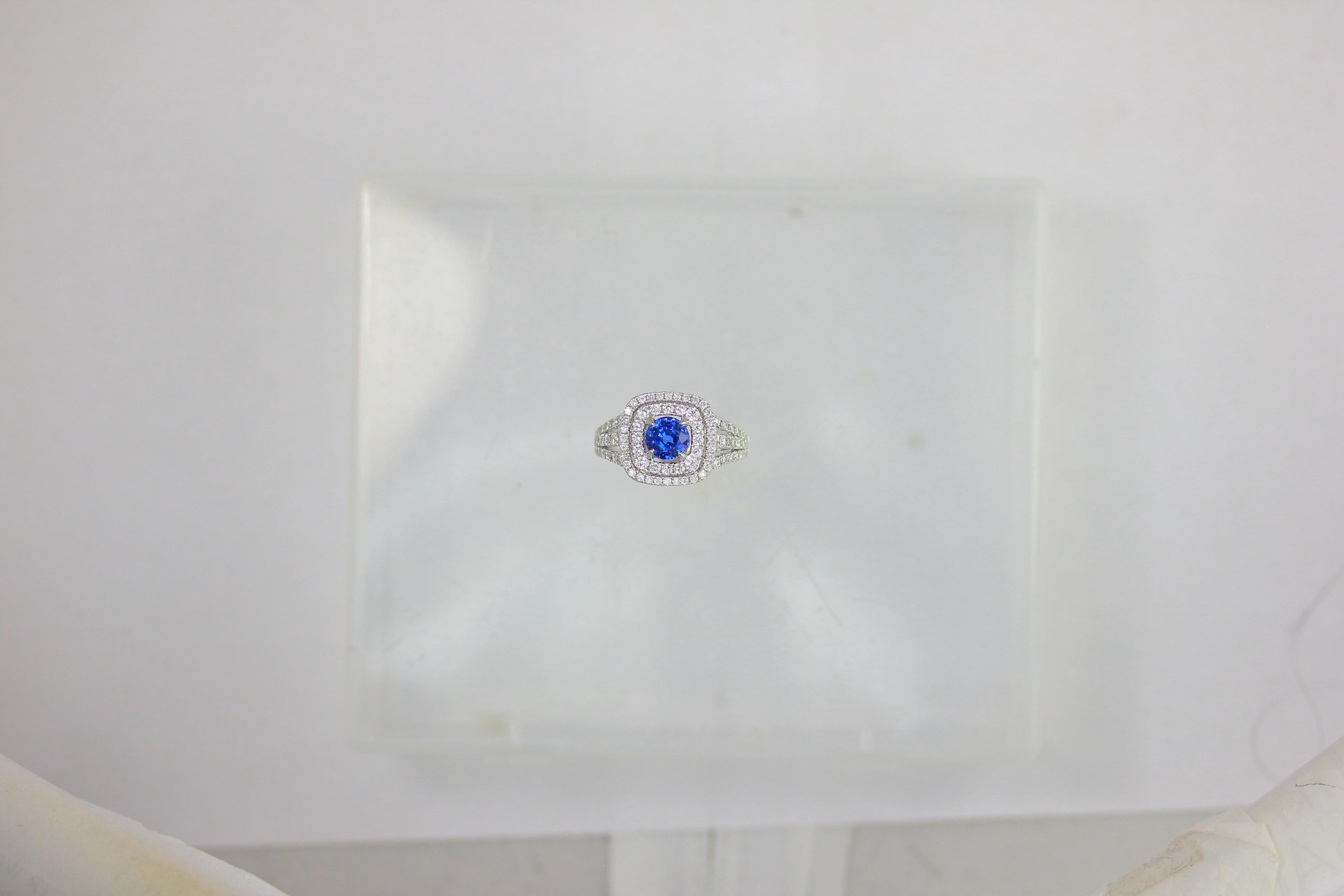 Frederic Sage 1.85 Carat Sapphire and White Diamond Cocktail Ring In New Condition For Sale In New York, NY