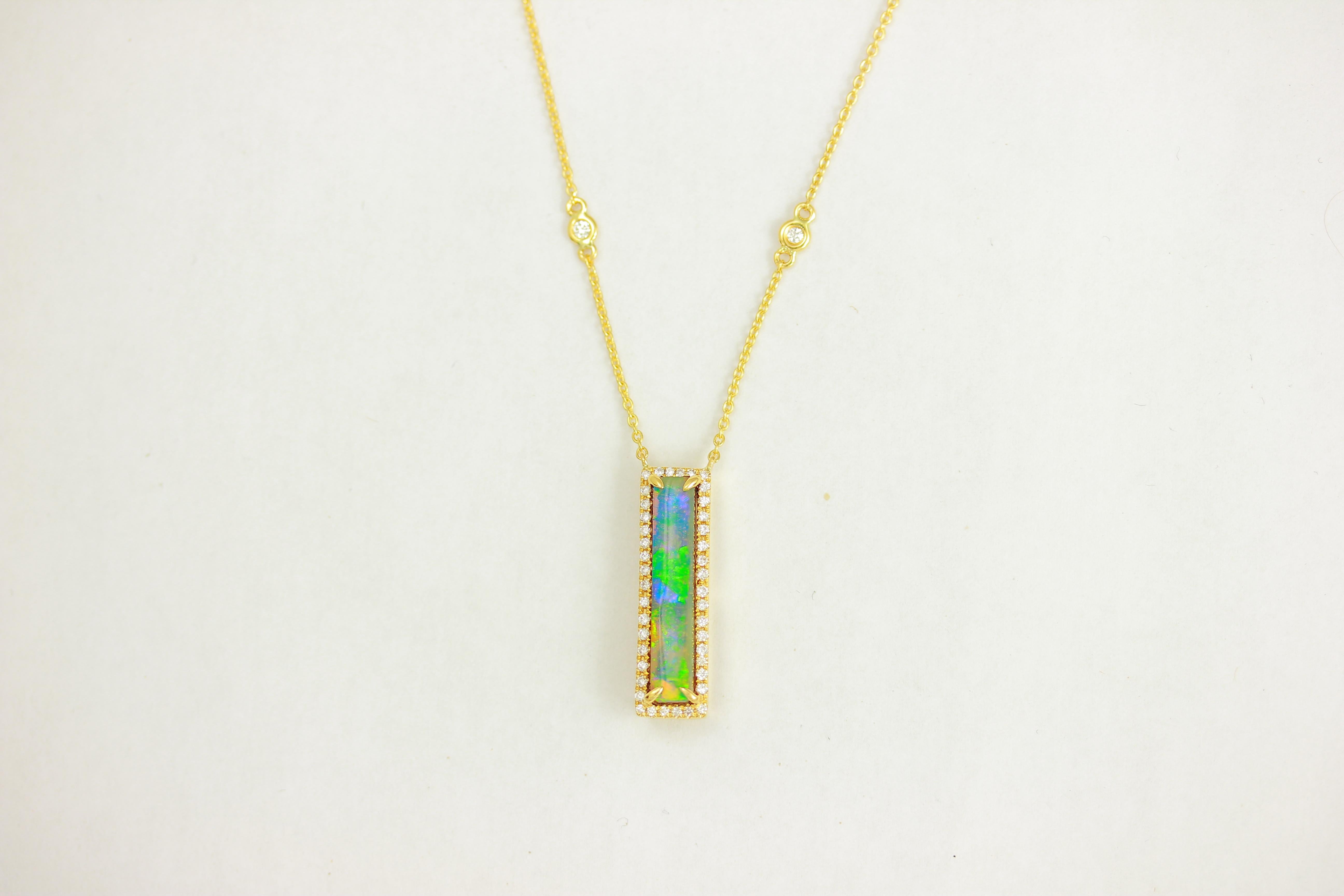 Frederic Sage 2.60 Carat Australian Opal Diamond Pendant Chain Necklace (Zeitgenössisch)