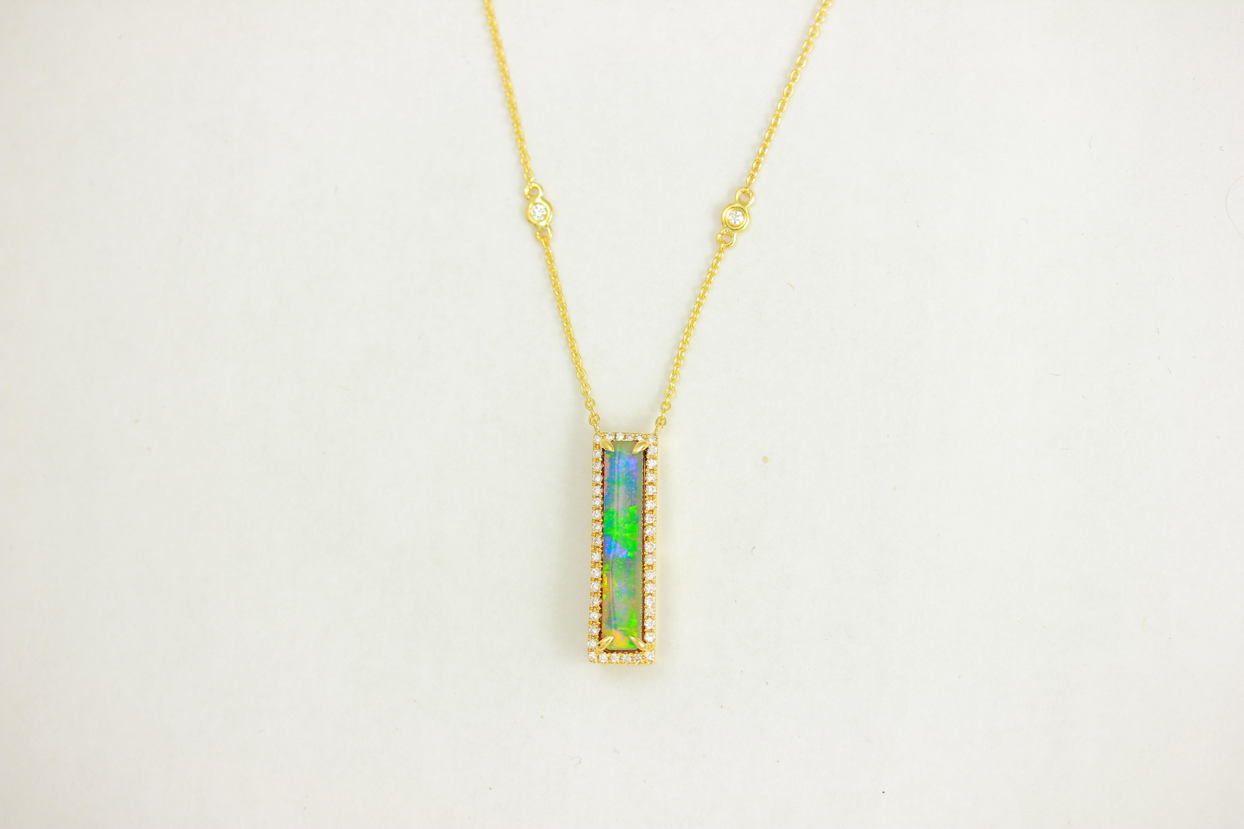 Frederic Sage 2.60 Carat Australian Opal Diamond Pendant Chain Necklace (Kissenschliff)