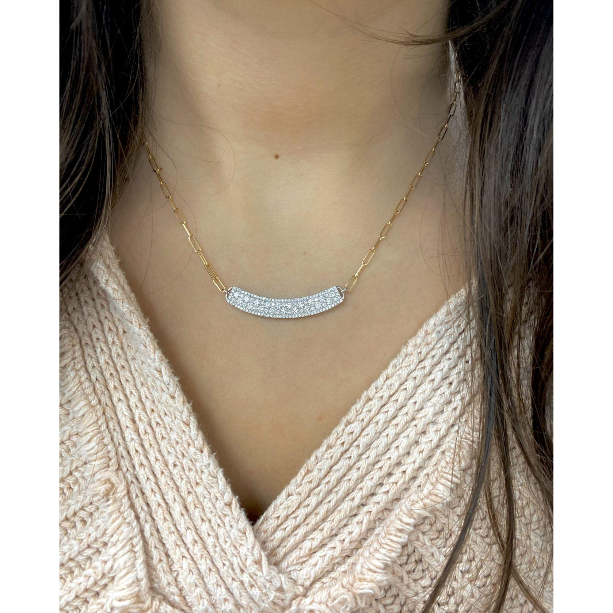 Medium Diamond Horizontal Linear Curve Pendant with Chain In New Condition For Sale In Great Neck, NY