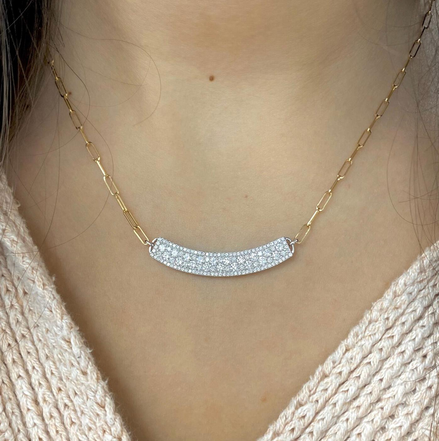 Women's Medium Diamond Horizontal Linear Curve Pendant with Chain For Sale