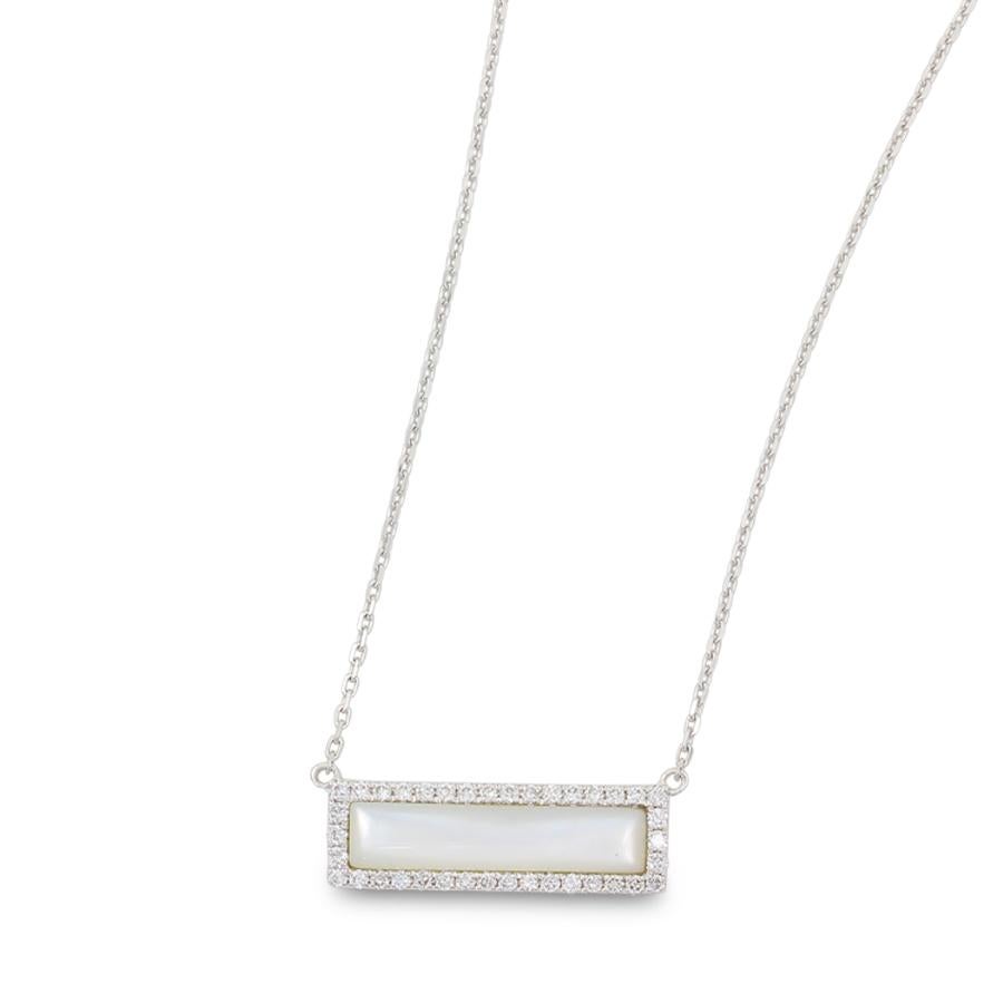 Large Mother of Pearl Bar pendant with 18″ chain

Total diamond weight is approximately 0.28ct