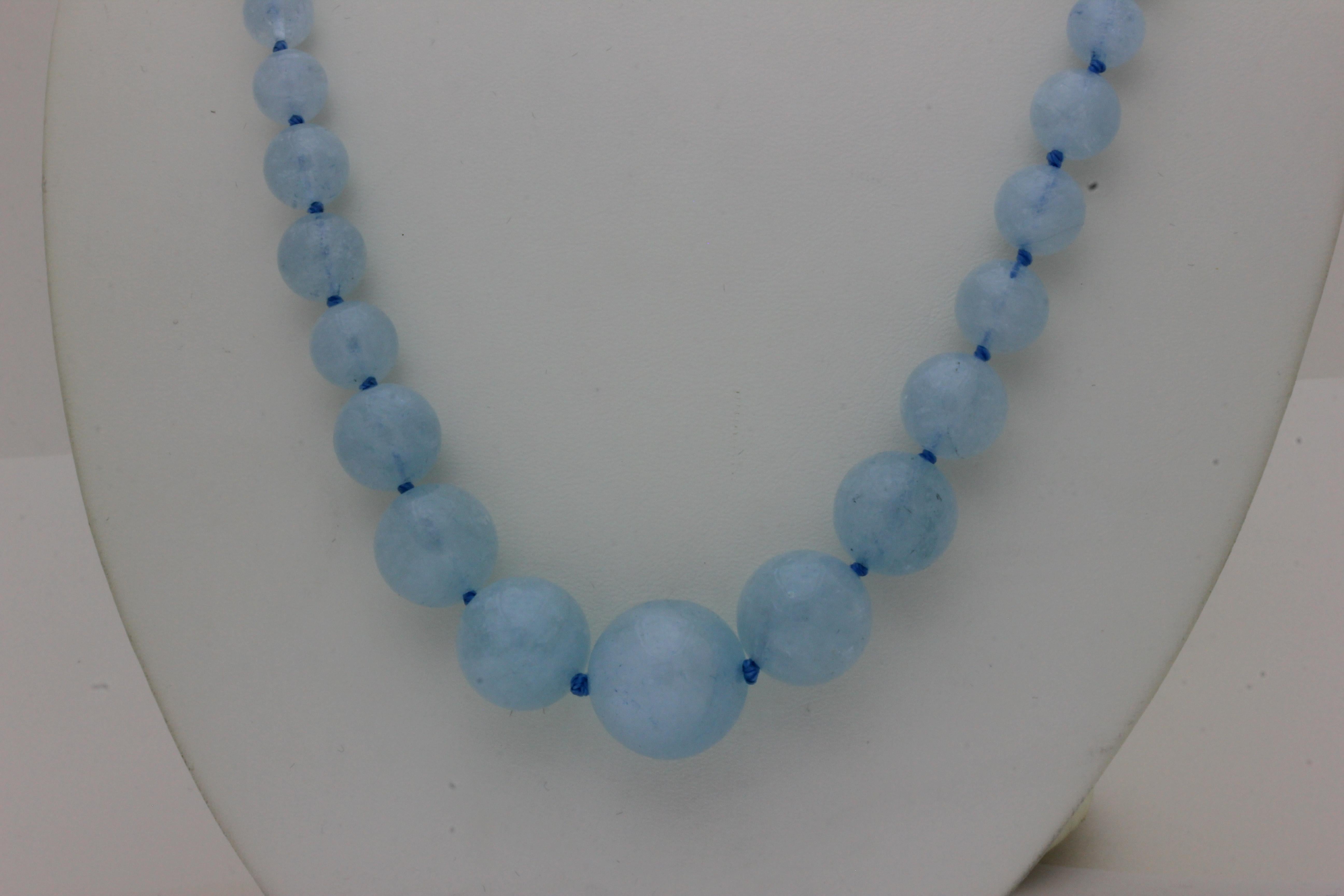 Frederic Sage Natural Aquamarine Beads Necklace silver clasp For Sale 1