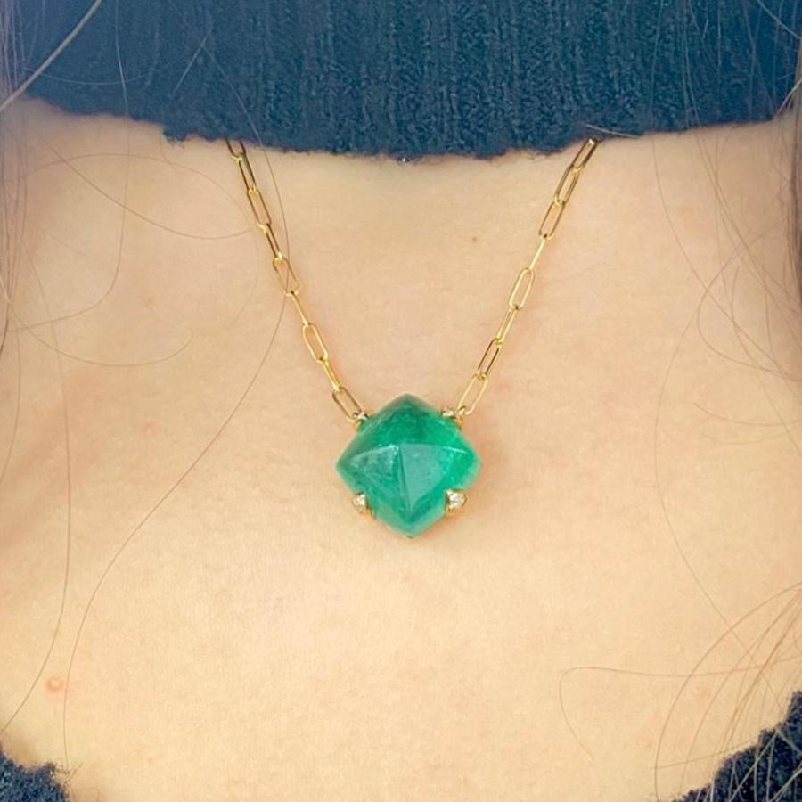 Cushion Cut Pendant Necklace with Cabochon Emerald Attached Paperclip Chain For Sale