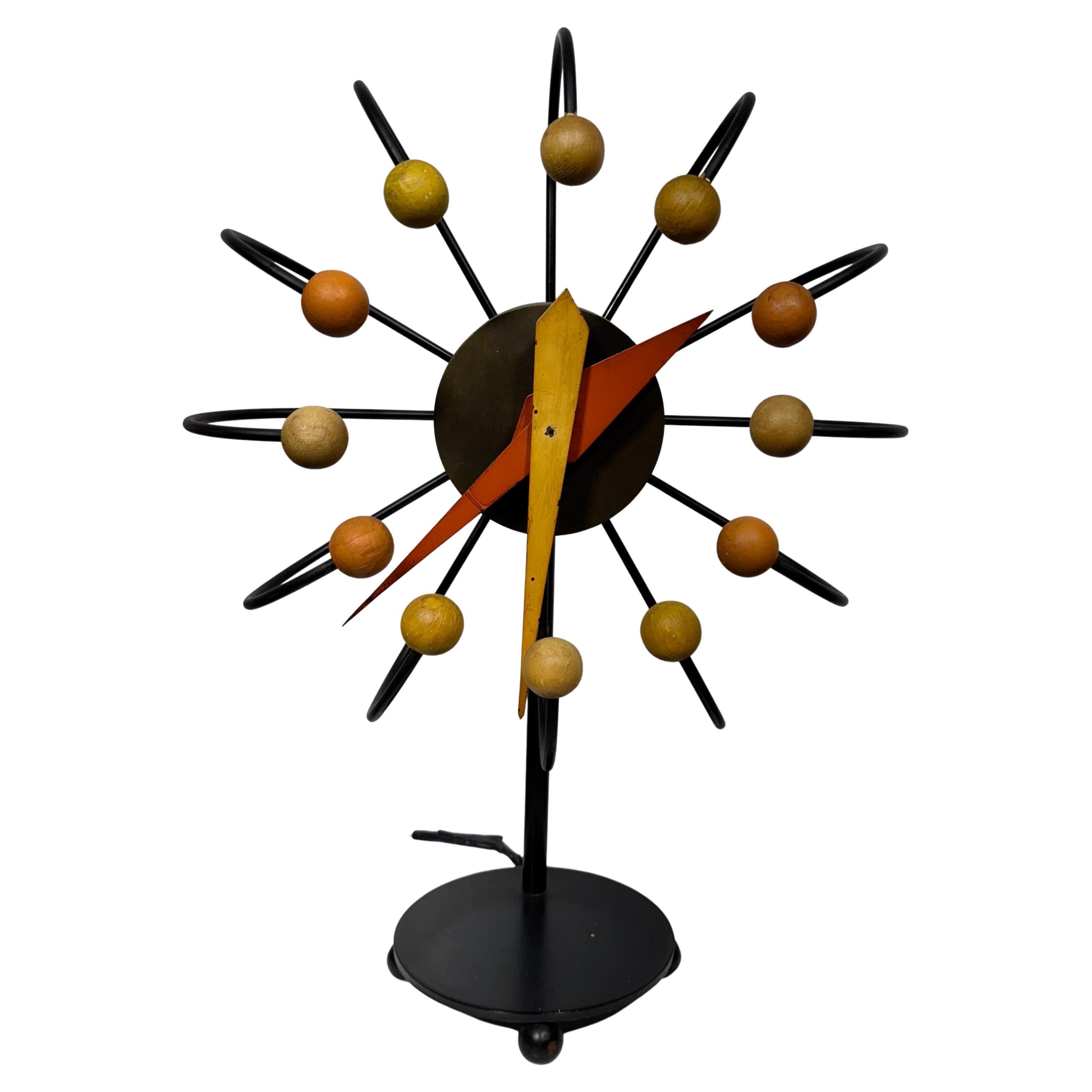 Frederic Weinberg "ATOMIC' table clock.. Classic Mid Century Modern