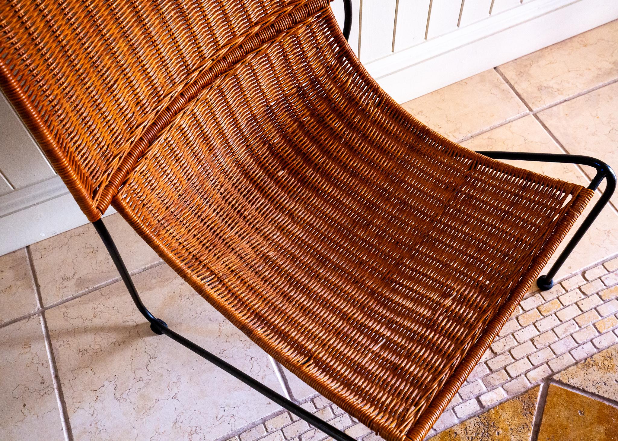 Frederic Weinberg Loungesessel MCM Korbweide Schmiedeeisen Niedriger Mid-Century Bauhaus im Angebot 9