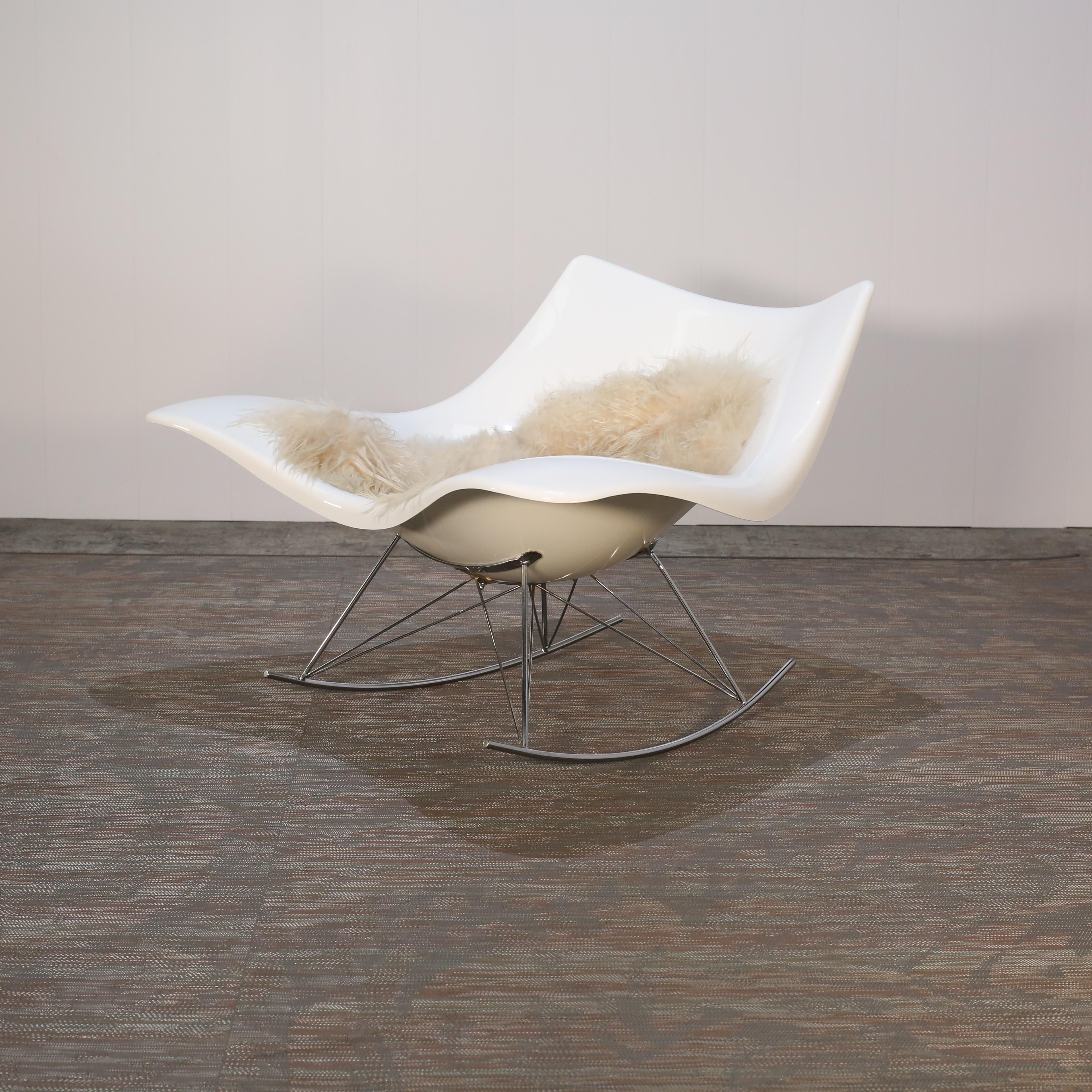 Fredericia Furniture Schaukelstuhl mit Rochenleder von Thomas Pedersen (Dänisch) im Angebot