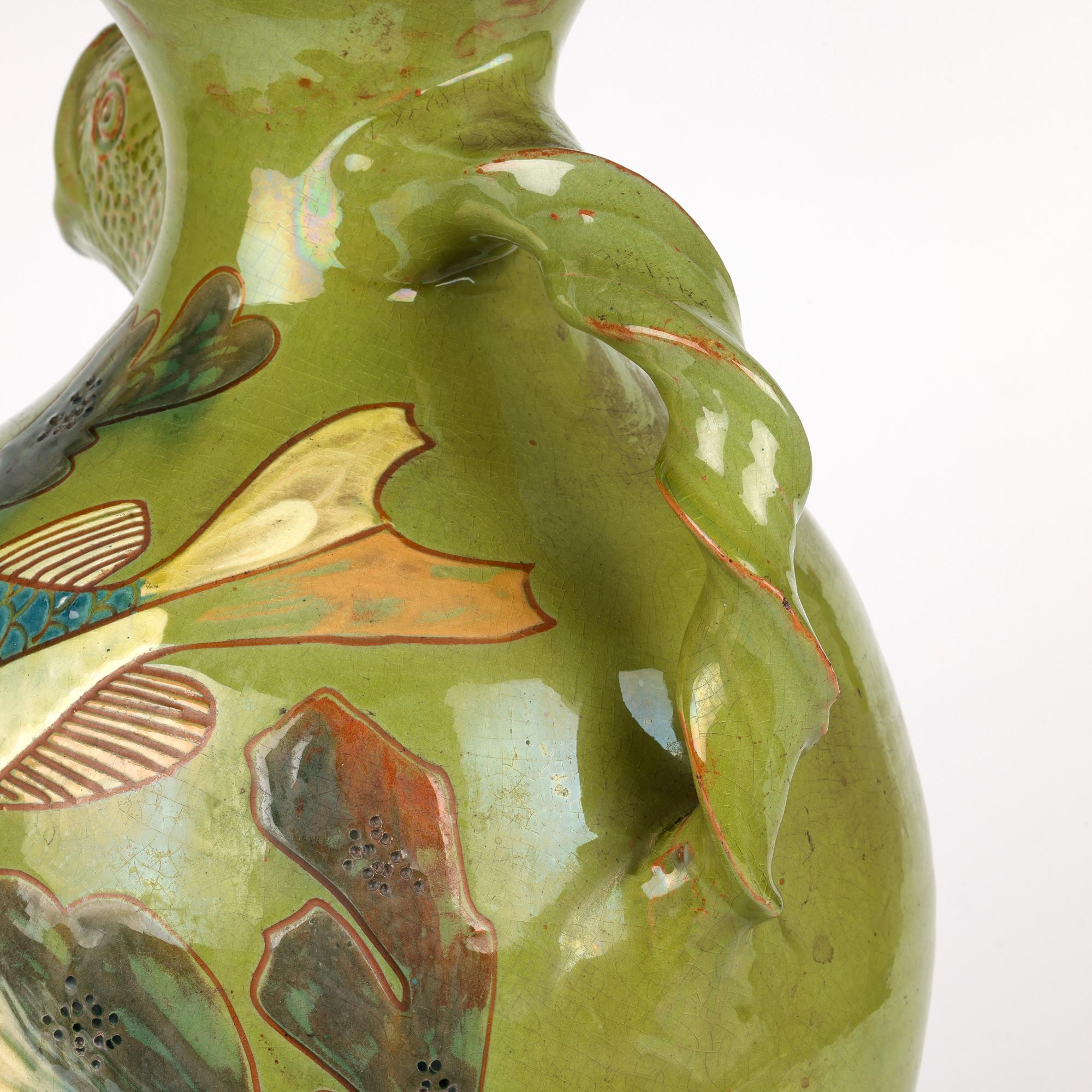 Pichet à poisson en poterie d'art Frederick Braddon pour Charles Brannam 1896 en vente 9