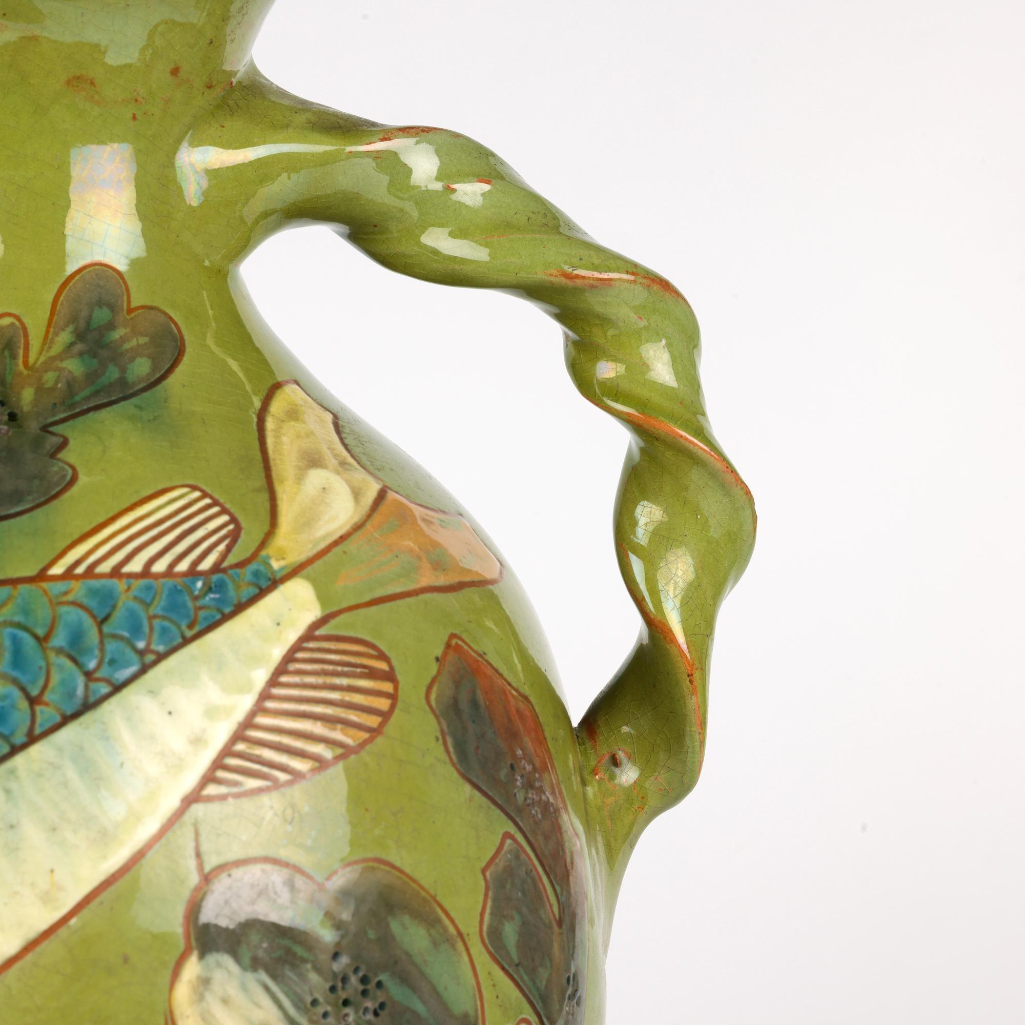 Mouvement esthétique Pichet à poisson en poterie d'art Frederick Braddon pour Charles Brannam 1896 en vente