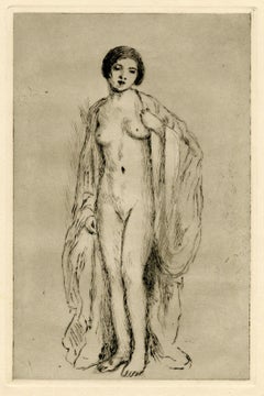 Nudo femminile in piedi