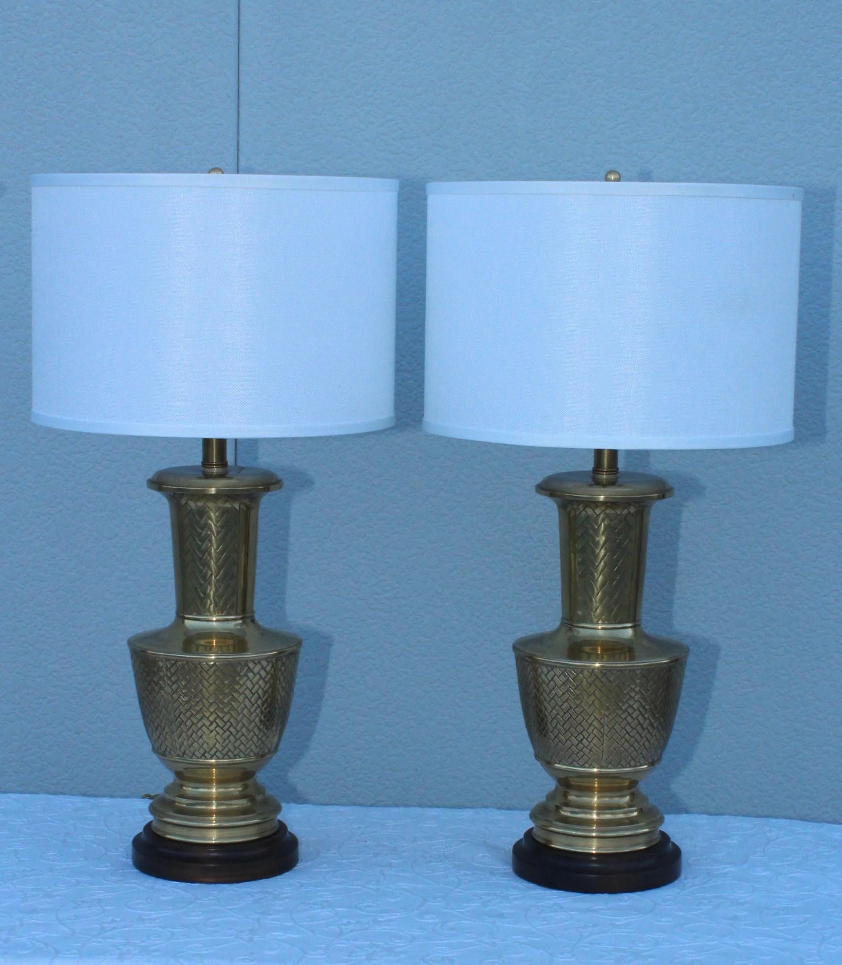 Mid-Century Modern Frederick Cooper lampes de table en laiton en vente