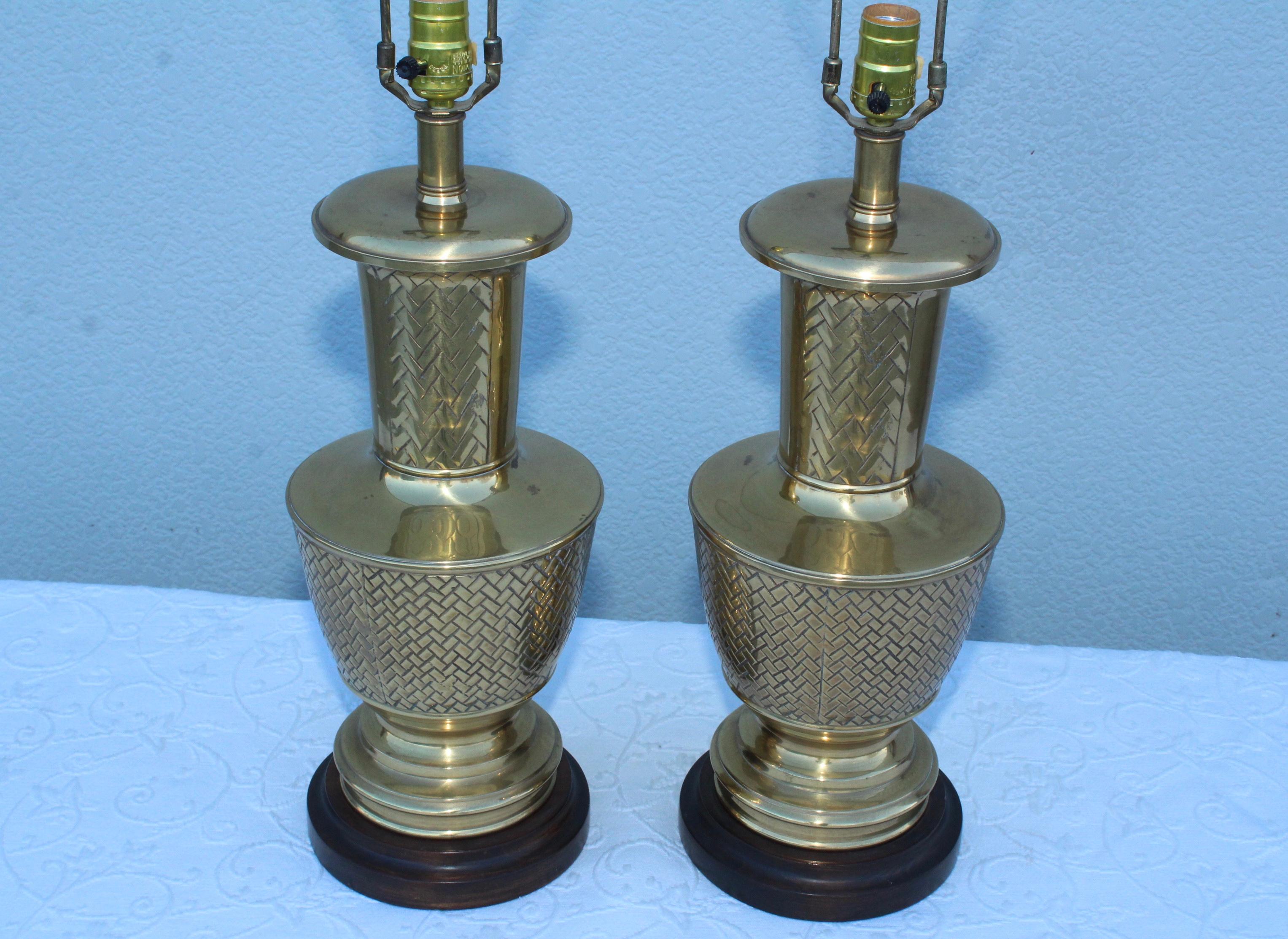 Frederick Cooper Brass Table Lamps In Good Condition For Sale In New York, NY