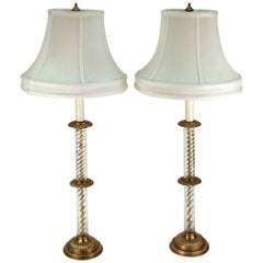 Frederick Cooper Lampes à colonne en cristal et laiton avec abat-jour