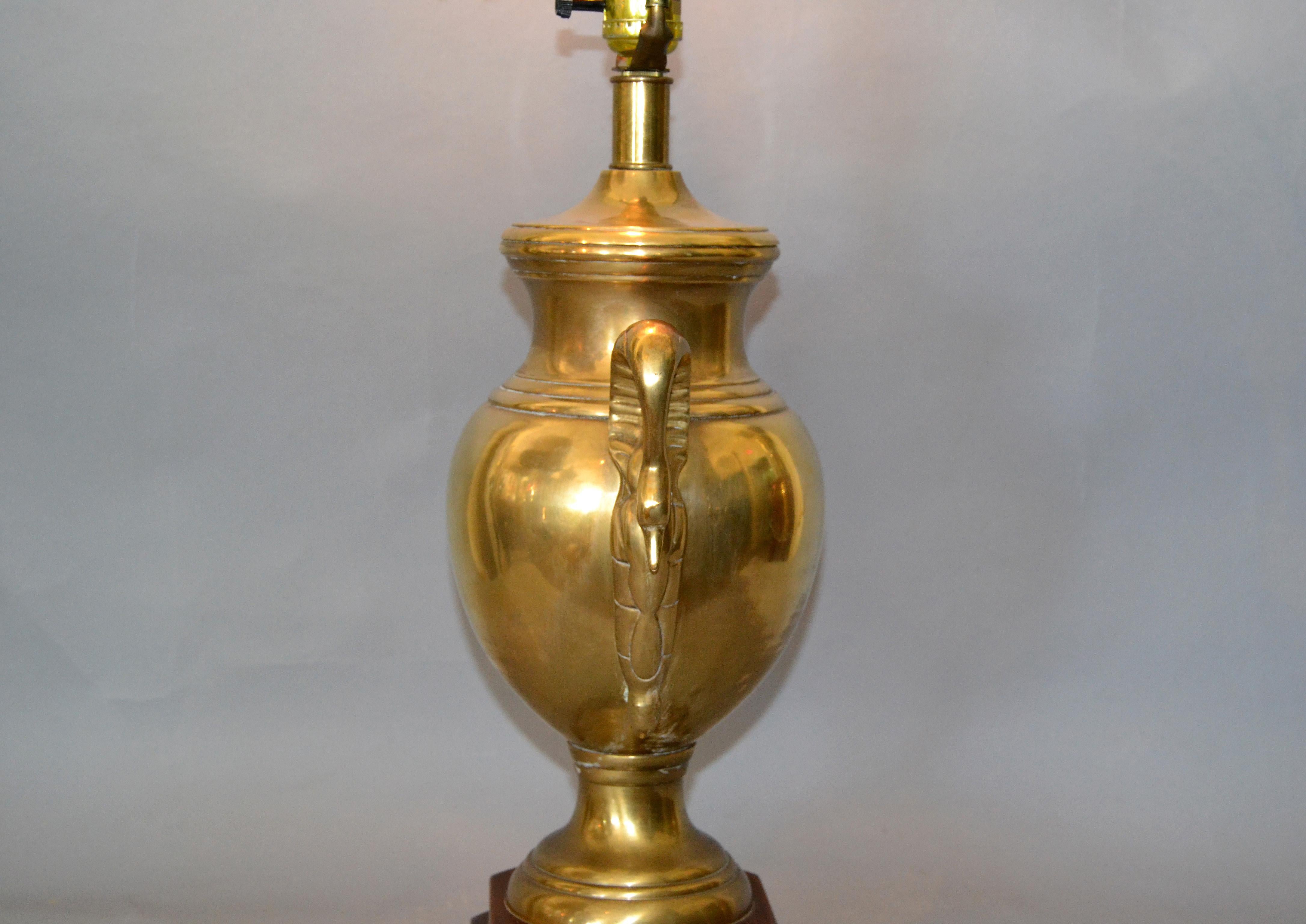 Frederick Cooper Hollywood Regency Heavy Brass Swan Details and Wood Table Lamp  1
