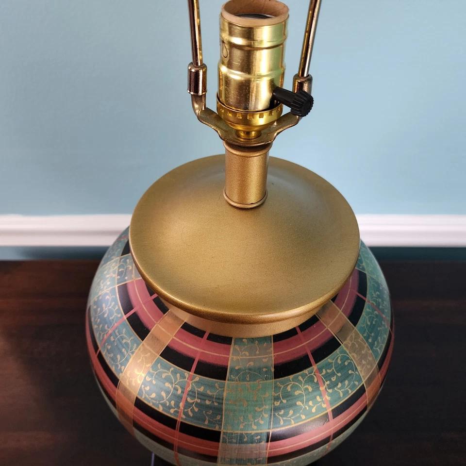 Late 20th Century Frederick Cooper Table Lamp Porcelain For Sale