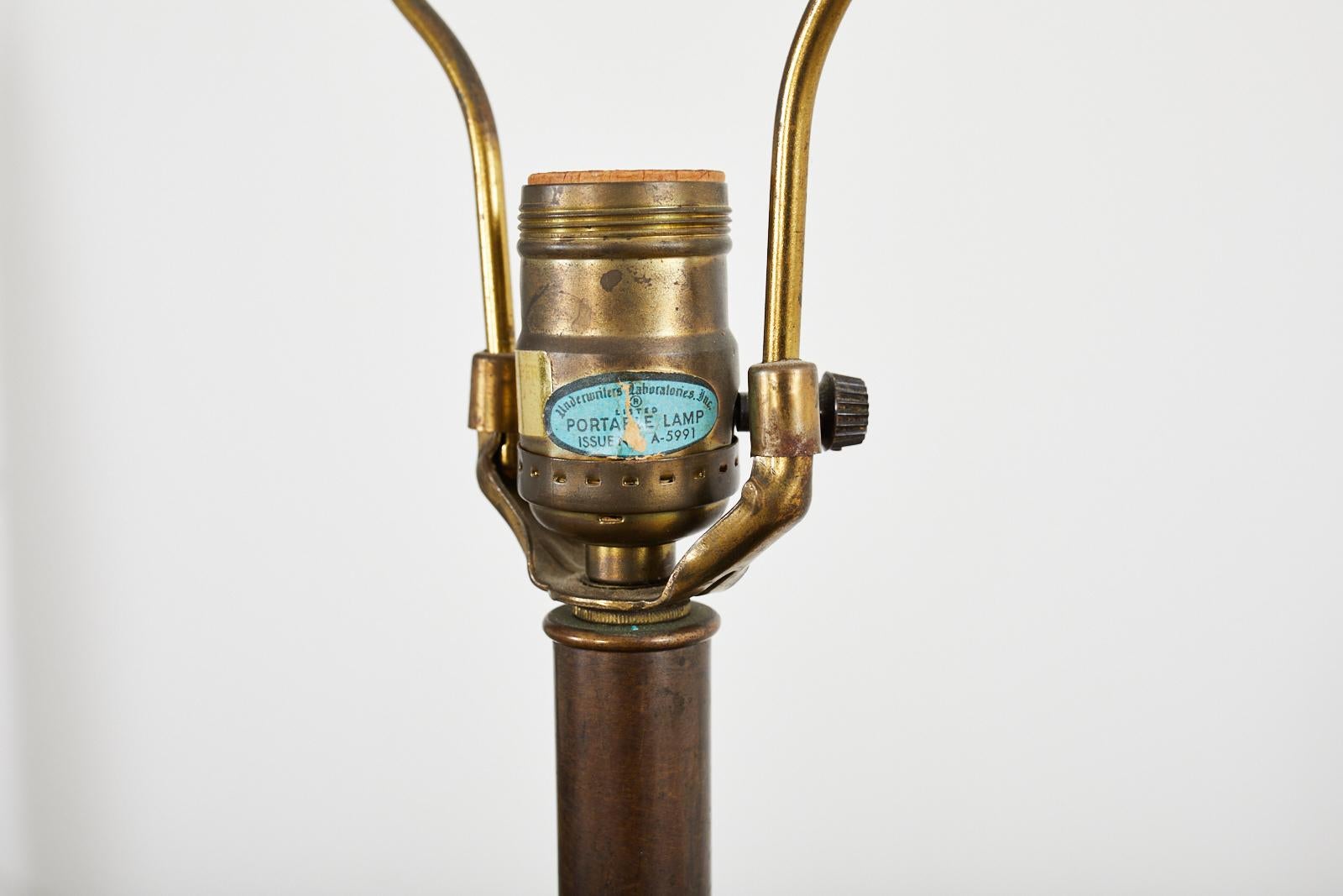Teekanister-Tellerlampe von Frederick Cooper im Angebot 10