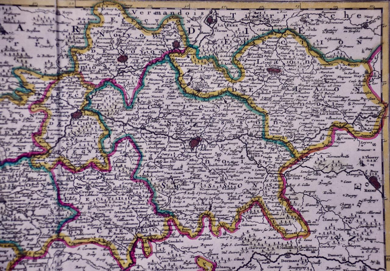 L'Isle de France : une carte du XVIIe siècle colorée à la main par De Wit  - Maîtres anciens Print par Frederick de Wit