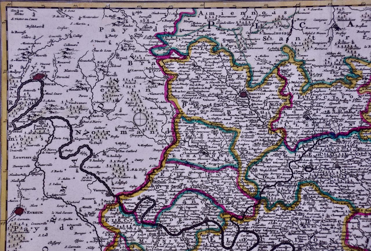 L'Isle de France : une carte du XVIIe siècle colorée à la main par De Wit  - Gris Print par Frederick de Wit