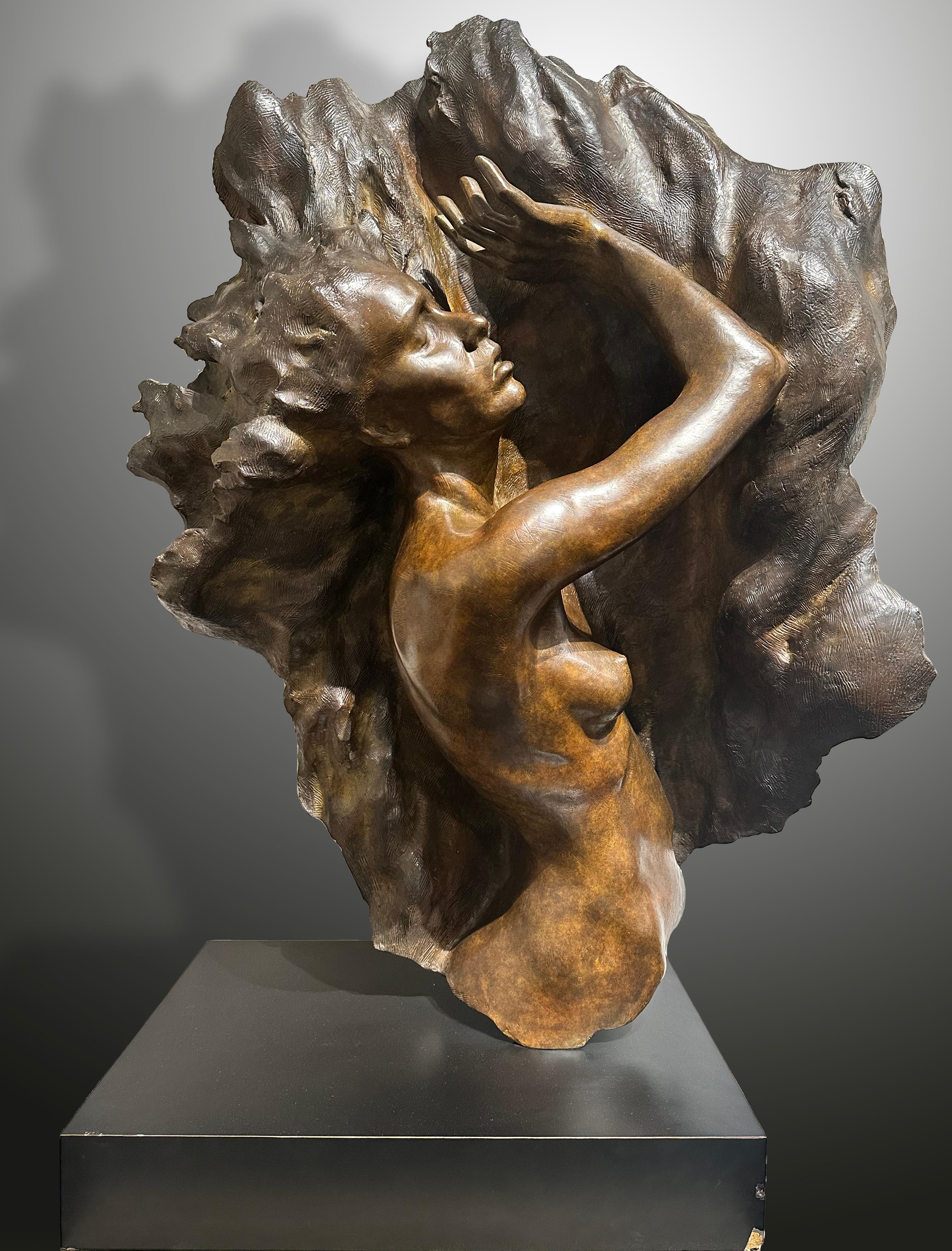 „Ex Nihilo Fragment 7“, Frederick Hart, Bronzeskulptur, Frauenfigur