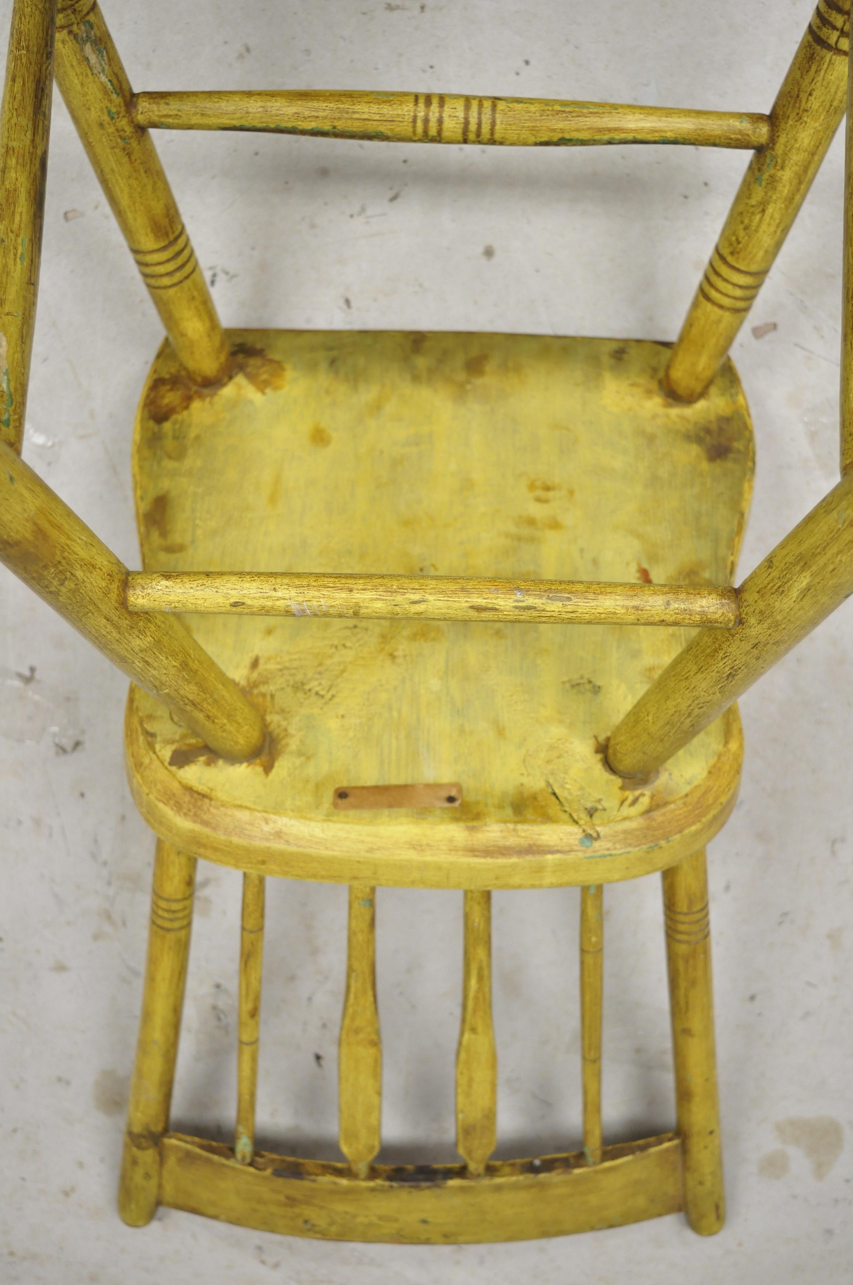 Frederick Loeser & Co Yellow American Primitive Hitchcock Painted Side Chair 'A' For Sale 1