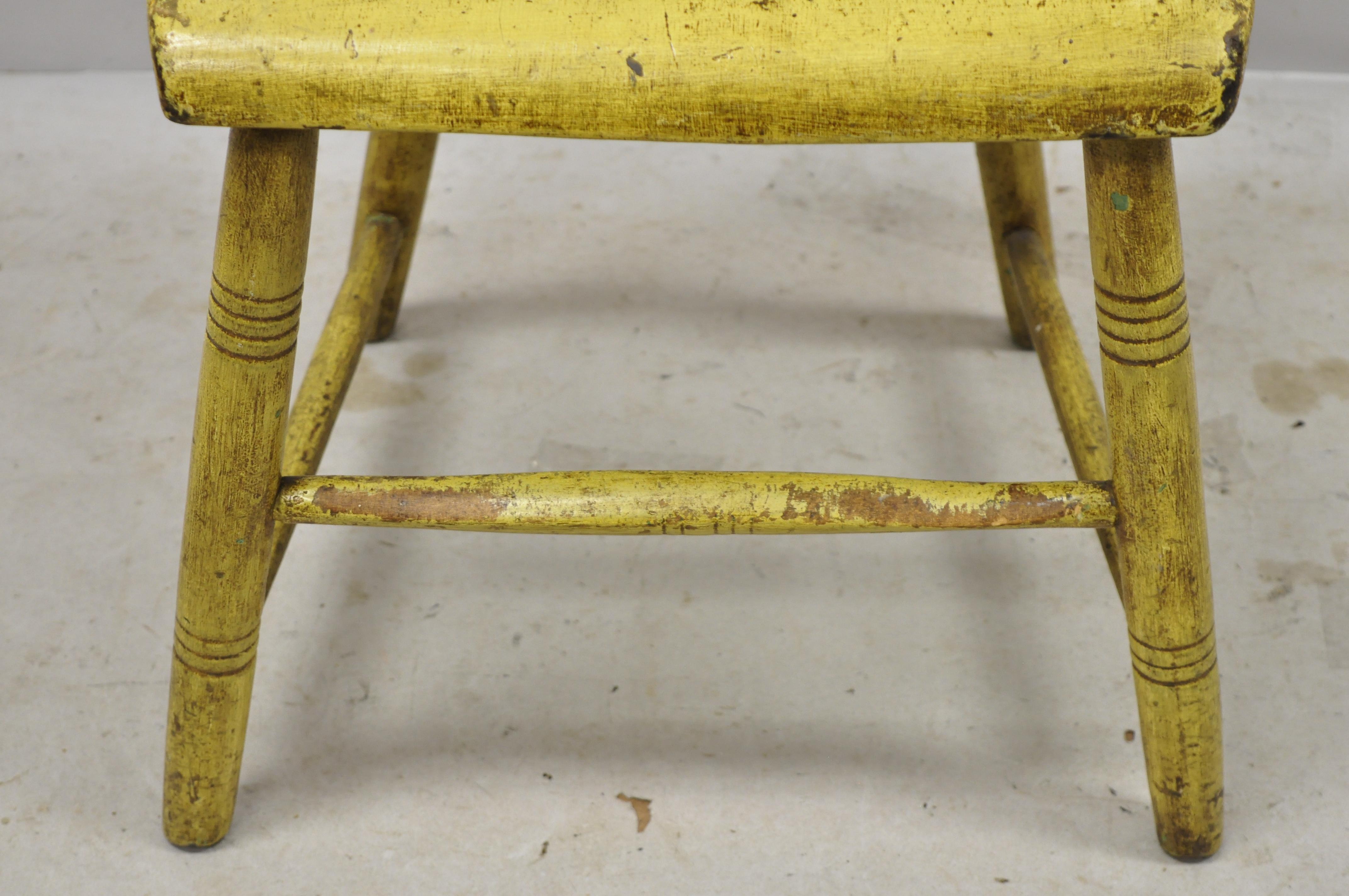 North American Frederick Loeser & Co Yellow American Primitive Hitchcock Painted Side Chair 'A' For Sale