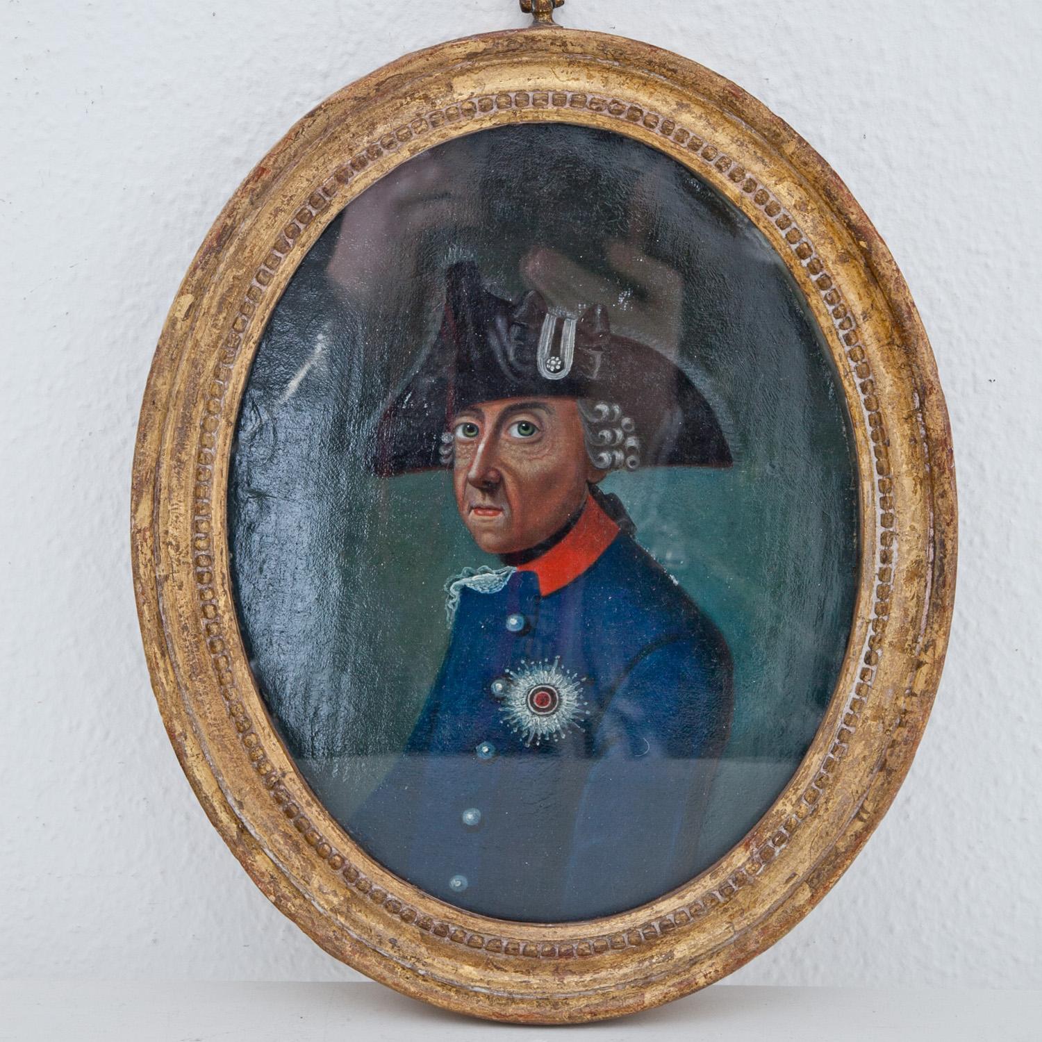 Frederick the Great, Oil on Carton, Giltwood Frame, End of 18th Century  In Good Condition For Sale In Greding, DE