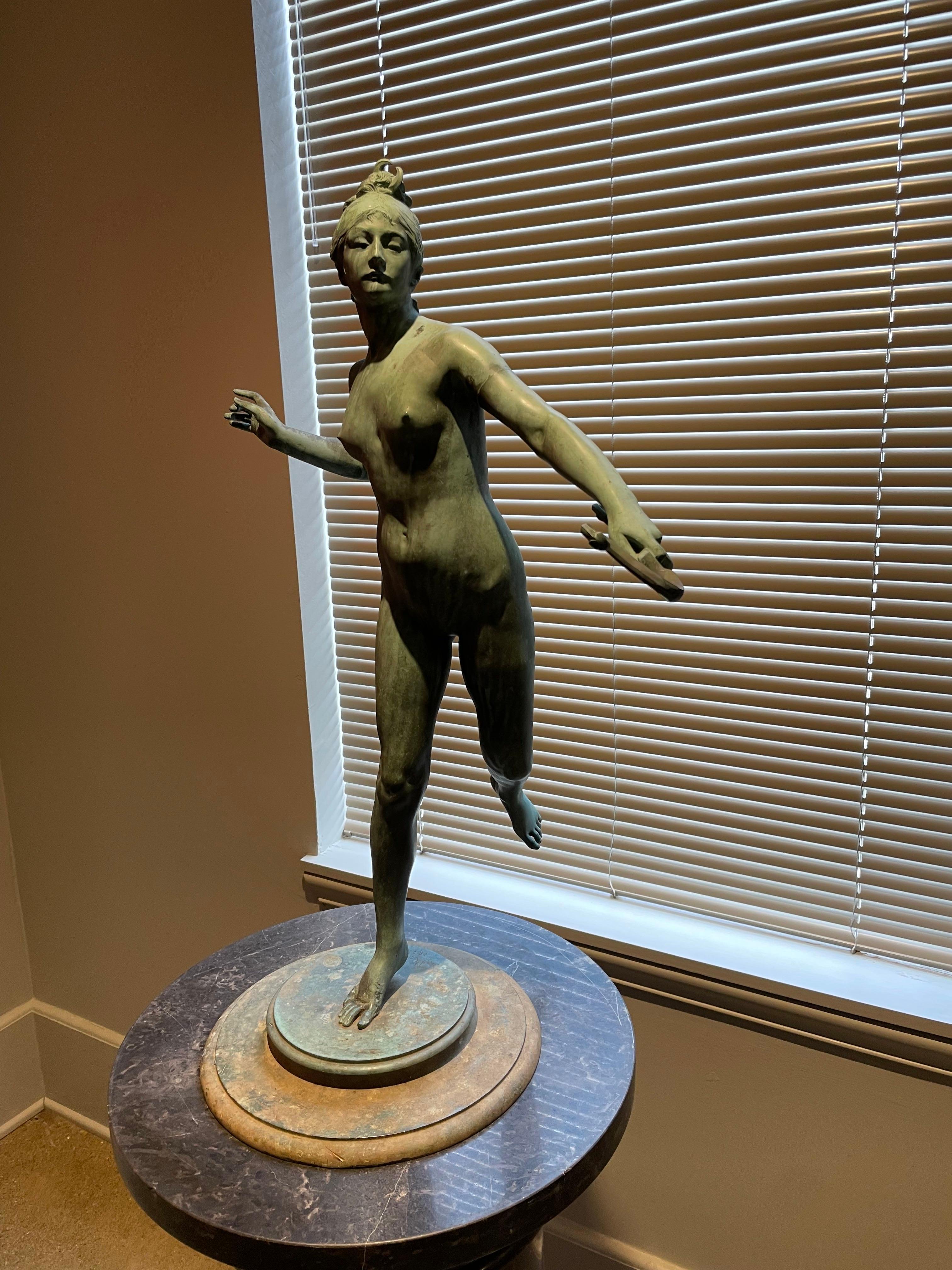 Diana the Huntress, 1890 Classical Bronze Sculpture of Nude Woman For Sale 3