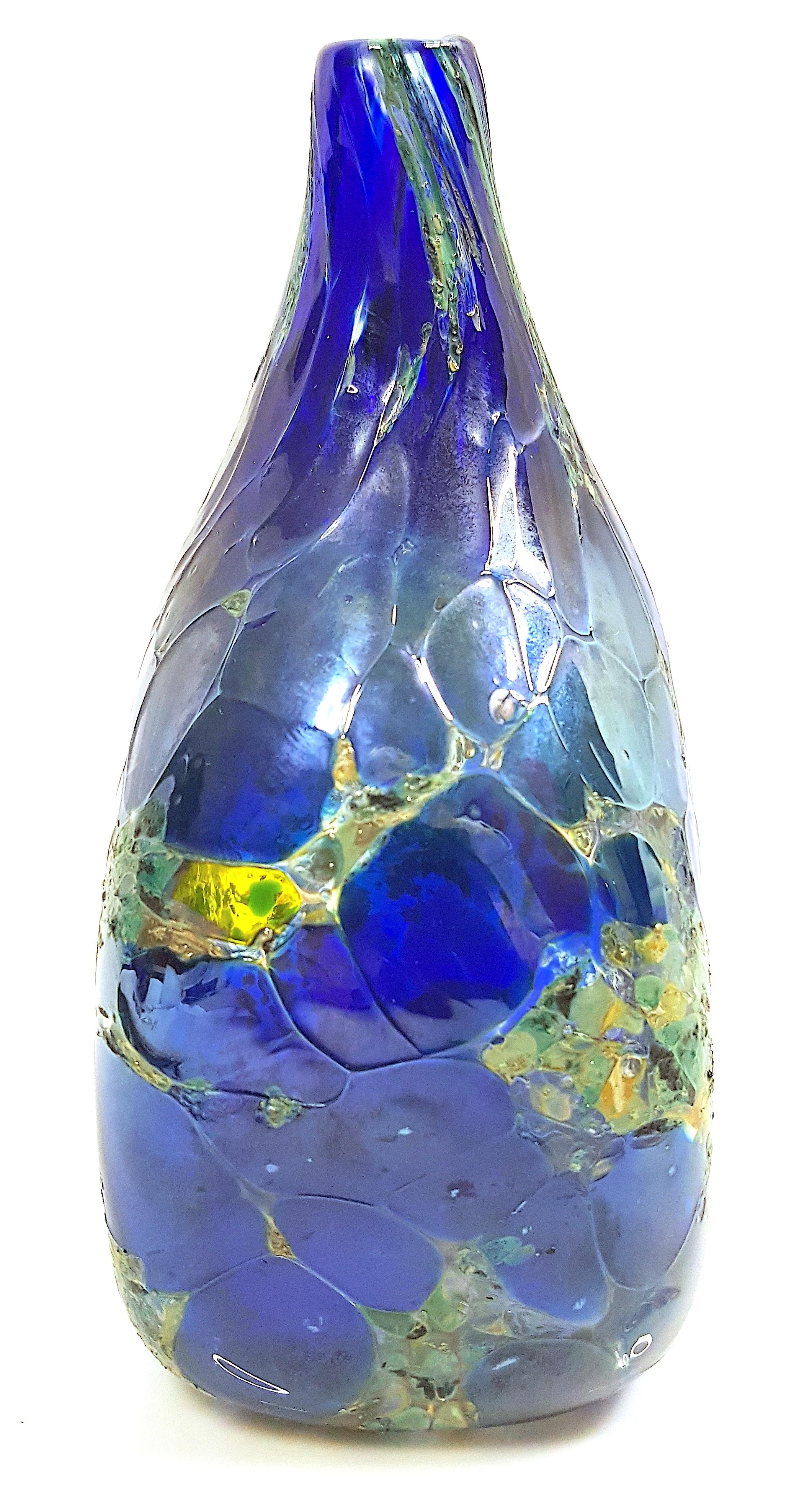 Carder Steuben rare vase craquelé « MossAgate » en verre soufflé bleu numéroté Unisexe en vente