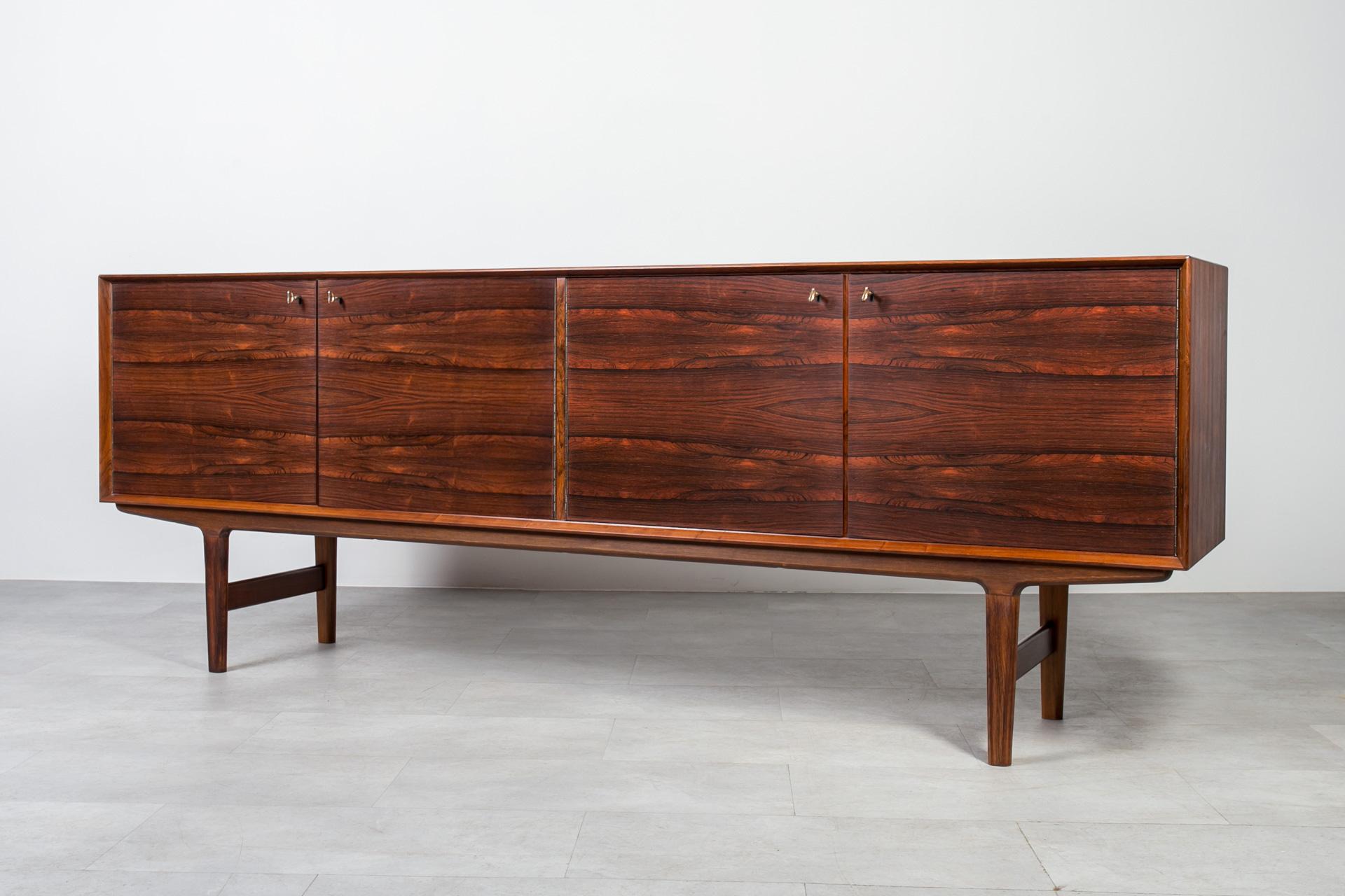 Norwegian Frederik Kayser HERTUG Sideboard for Viken Møbelfabrikk, Norway, 1960s For Sale