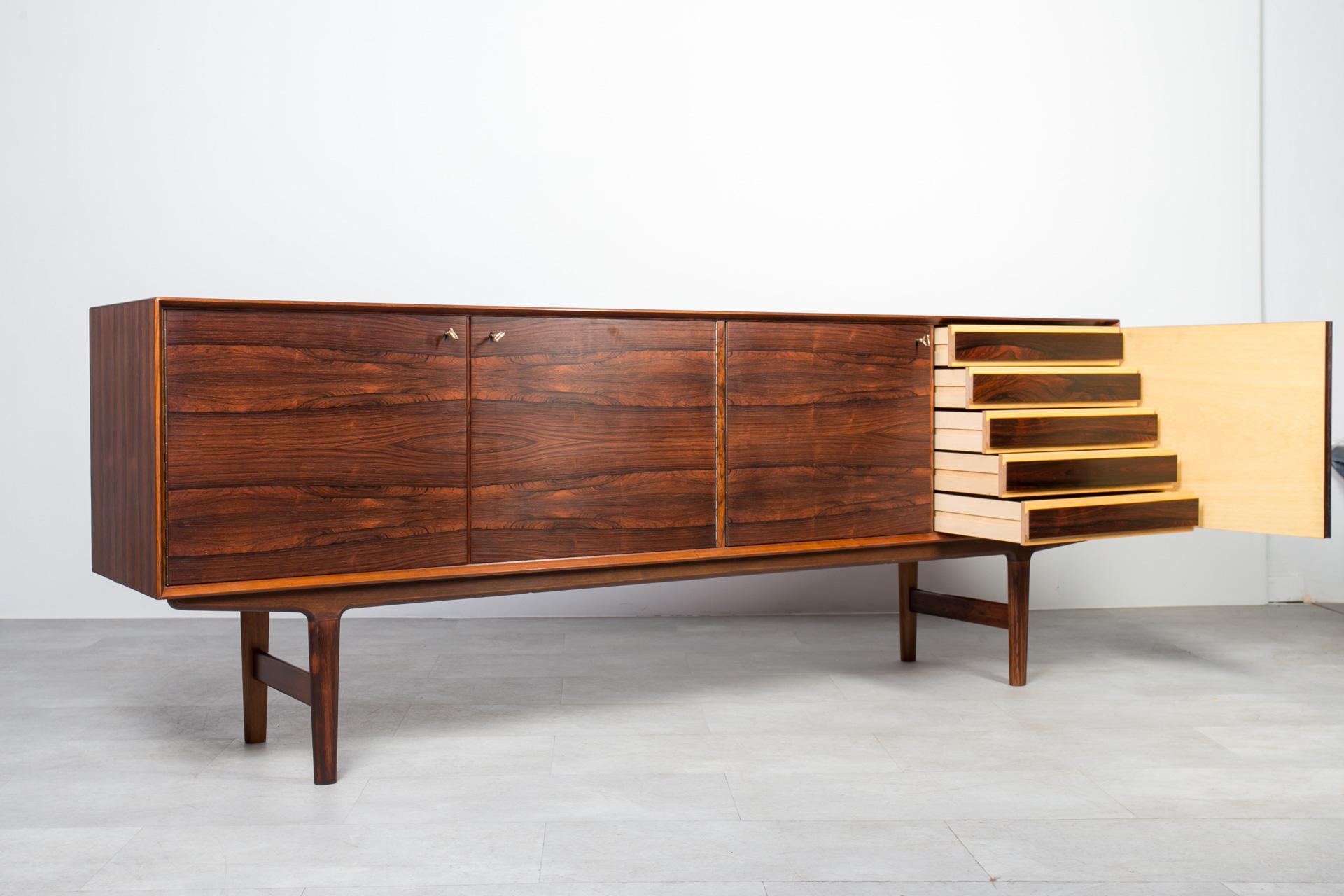 Frederik Kayser HERTUG Sideboard for Viken Møbelfabrikk, Norway, 1960s In Good Condition For Sale In Wrocław, Poland