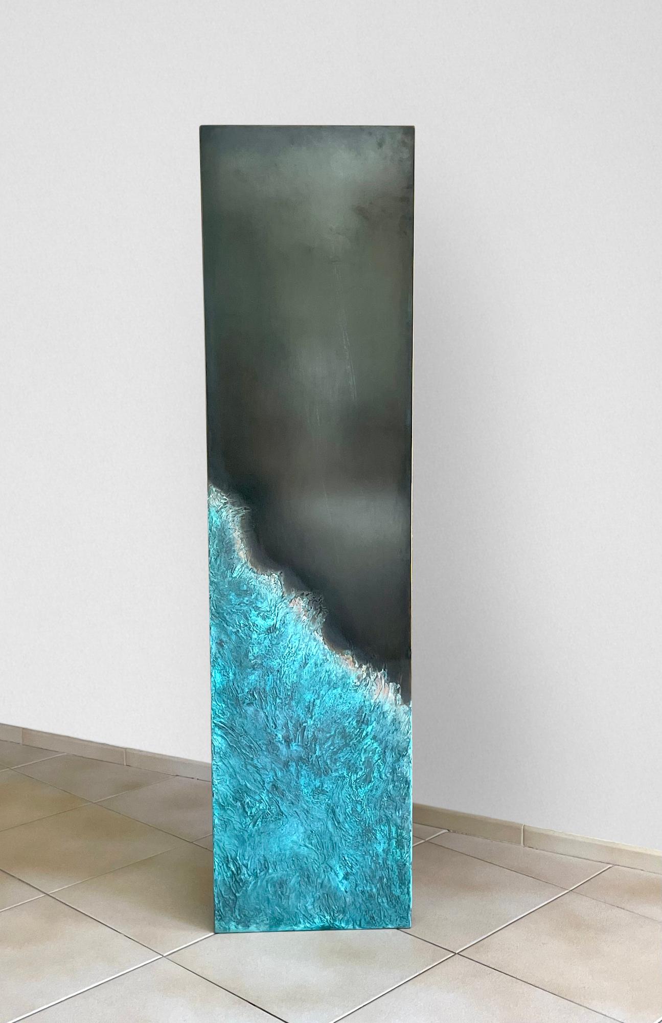 Totem (large) by Frédérique Domergue - Abstract metal sculpture, bronze, blue For Sale 2