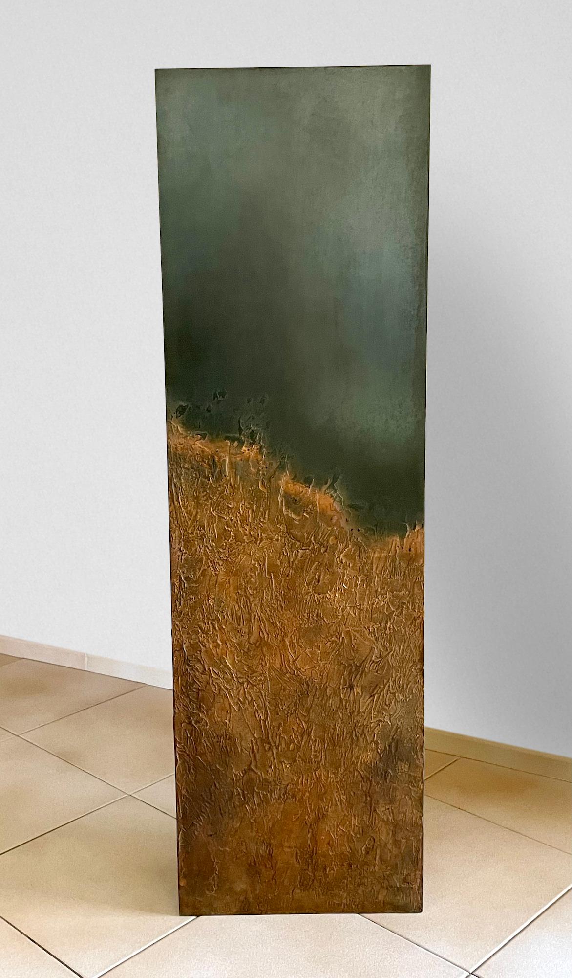 Totem (medium) di Frédérique Domergue - Scultura astratta in metallo, acciaio, arancione in vendita 3