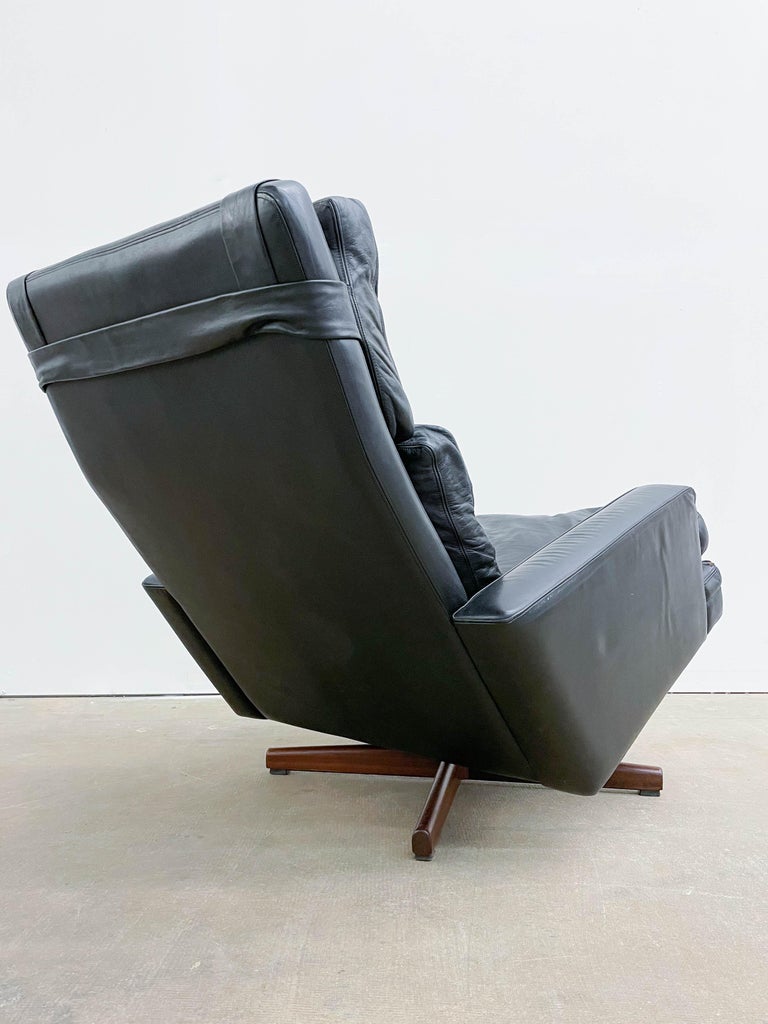 20th Century Fredrick Kayser Leather Lounge Chair For Sale