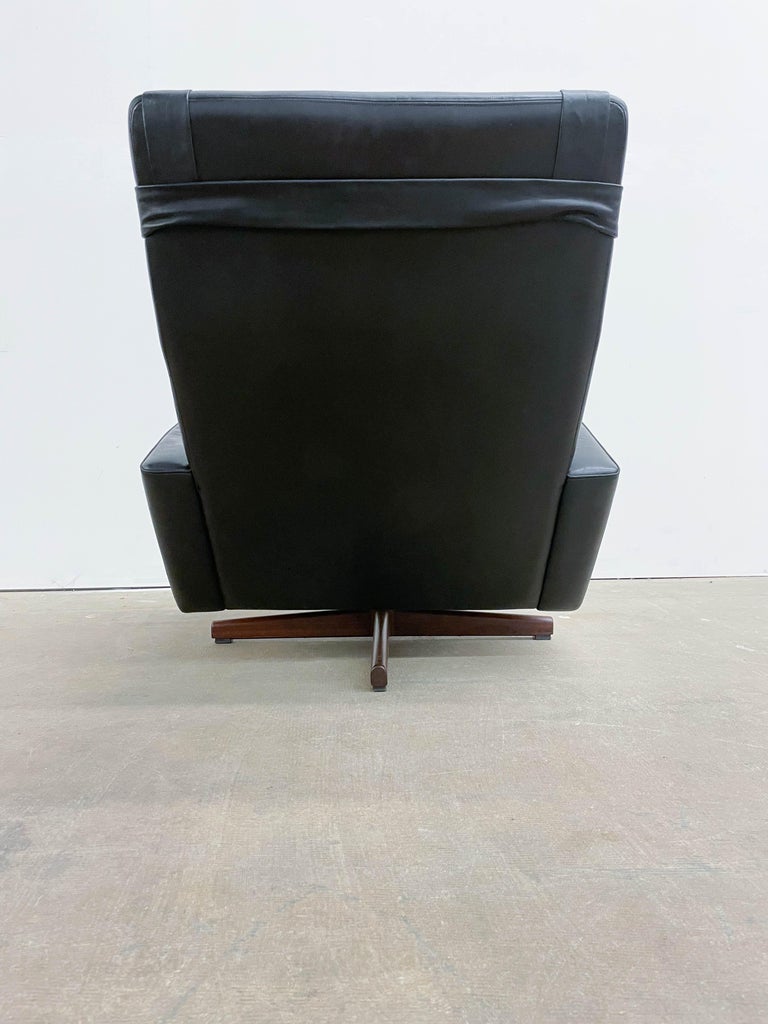 Fredrick Kayser Leather Lounge Chair For Sale 1