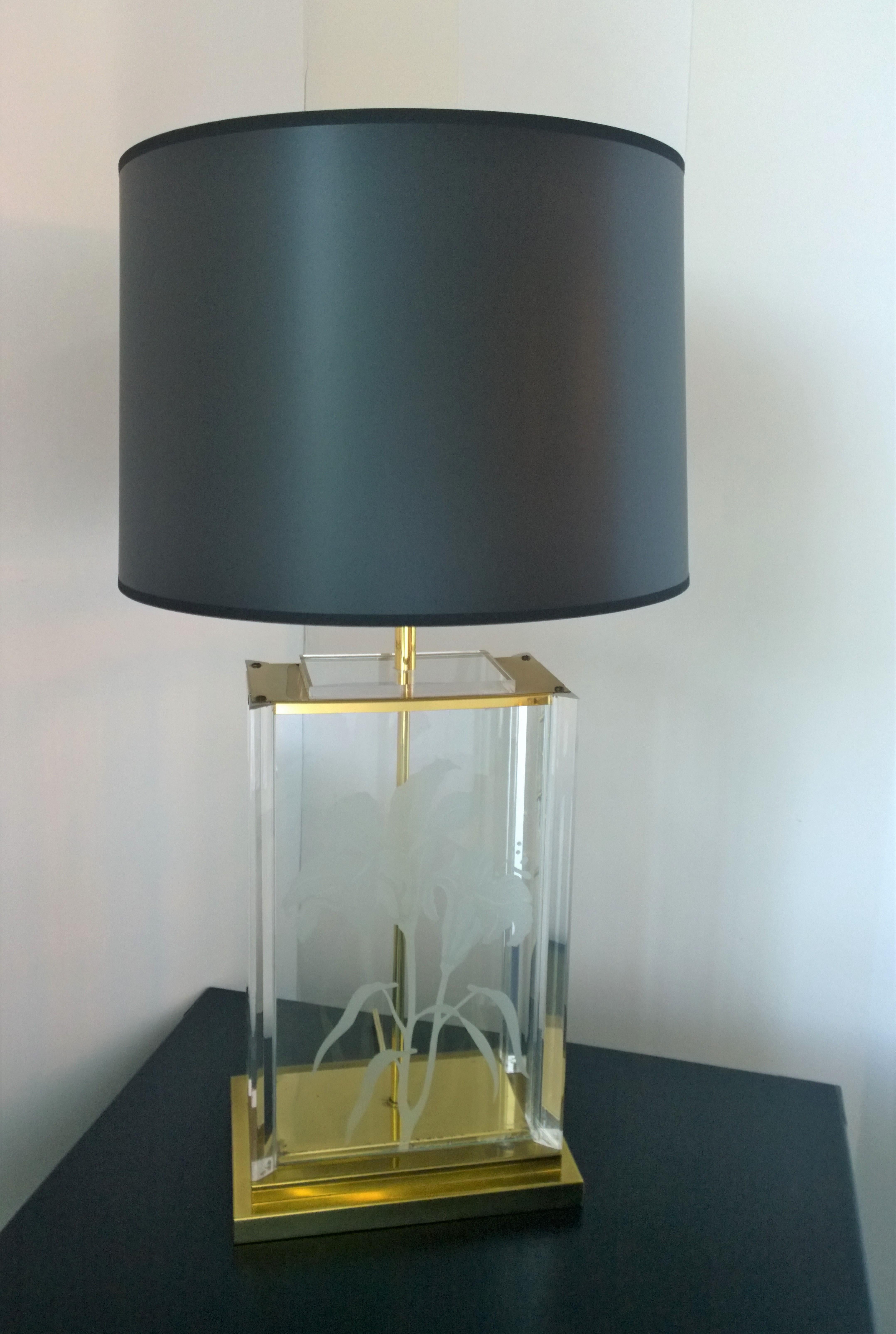 F Ramond Floral Etched Frosted Glass w/ Lucite Accents & Brass Frame Table Lamp 10