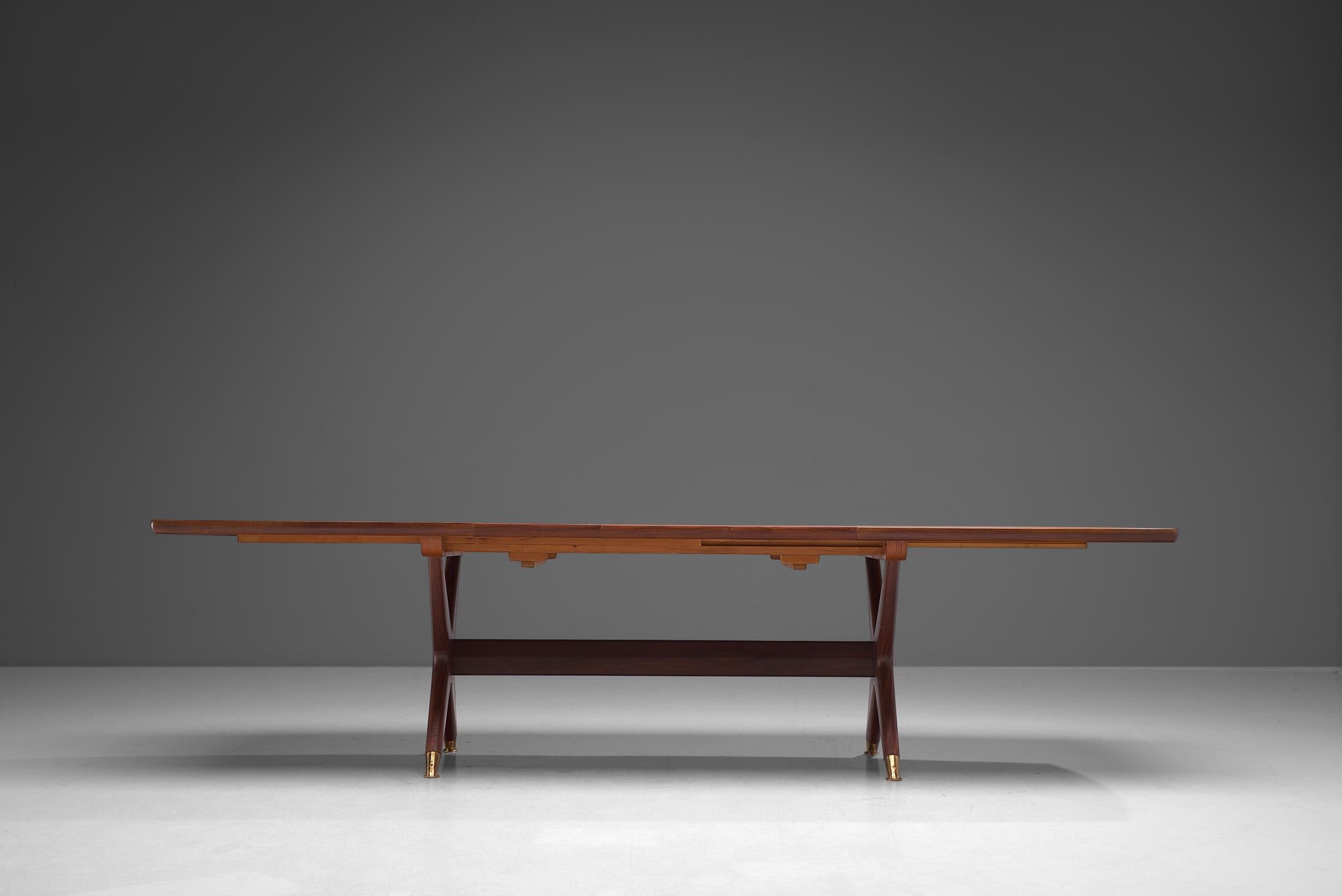 Fredrik A. Kayser 'Captains' Extendable Dining Table in Teak and Mahogany 10