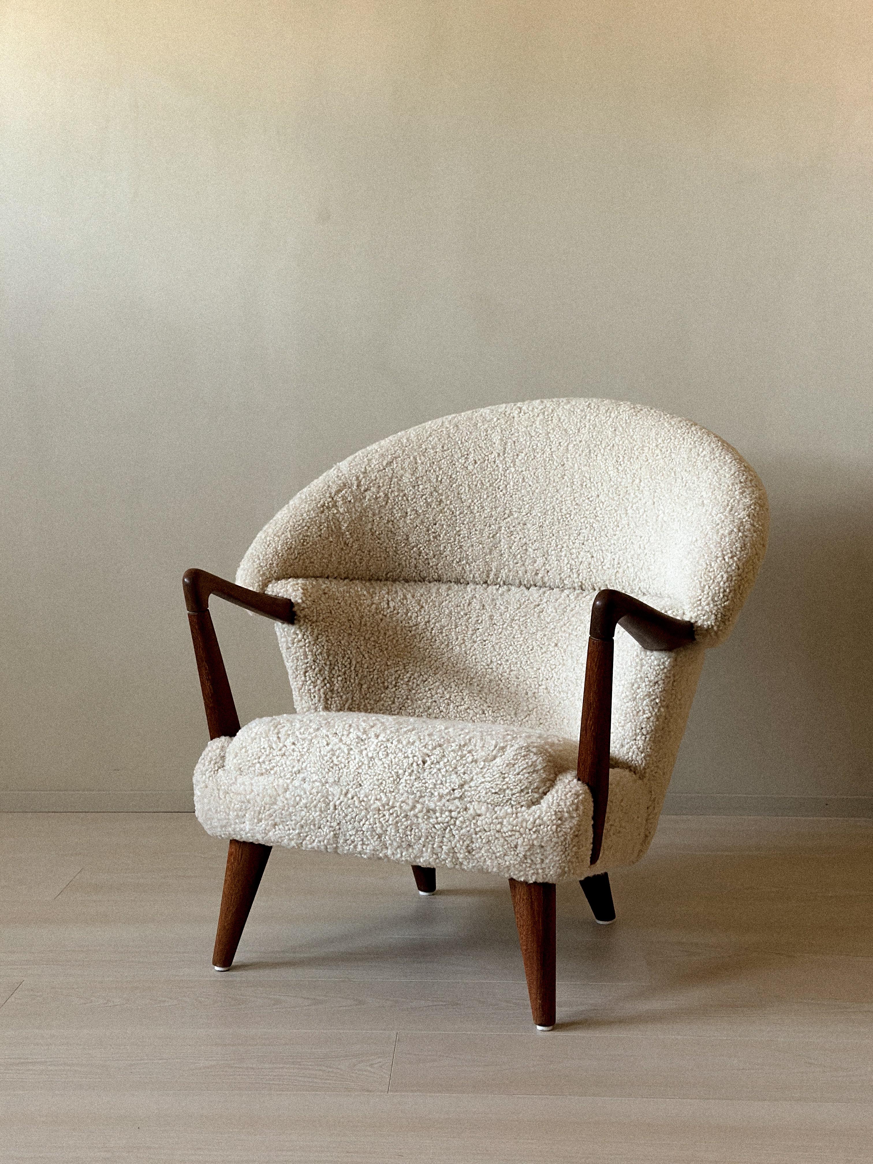 Fredrik A. Kayser, Model 2222 for Rastad & Relling. Manufactured by Hjelm & Årn In Good Condition For Sale In Hønefoss, 30