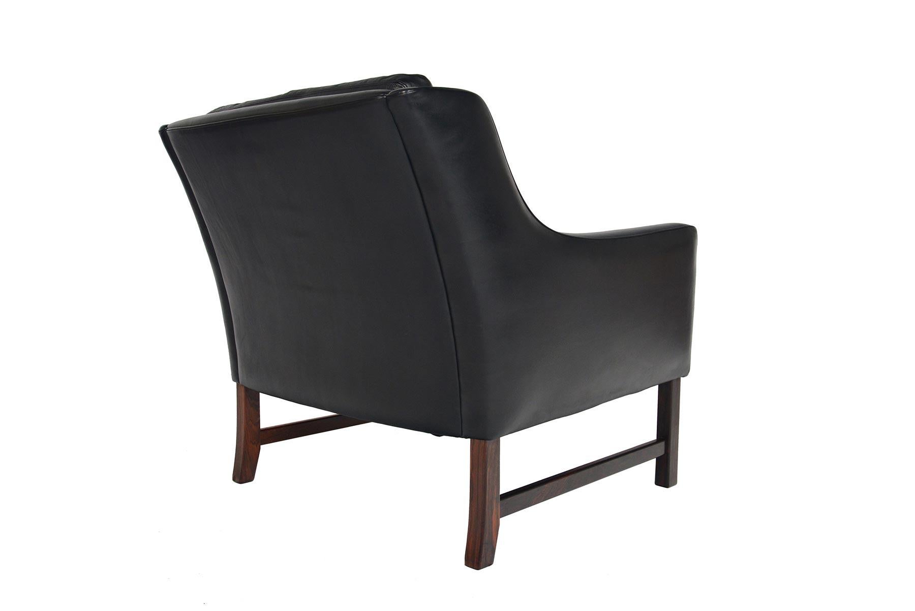 Scandinavian Modern Fredrik Kayser Black Leather and Rosewood Lowback Lounge