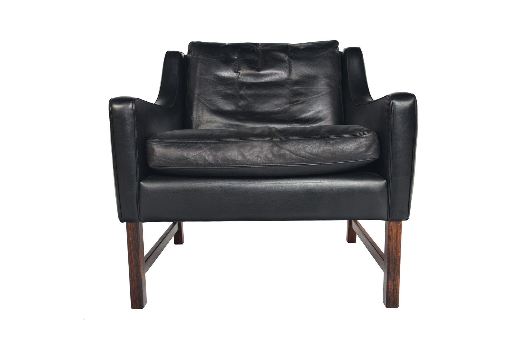 20th Century Fredrik Kayser Black Leather and Rosewood Lowback Lounge